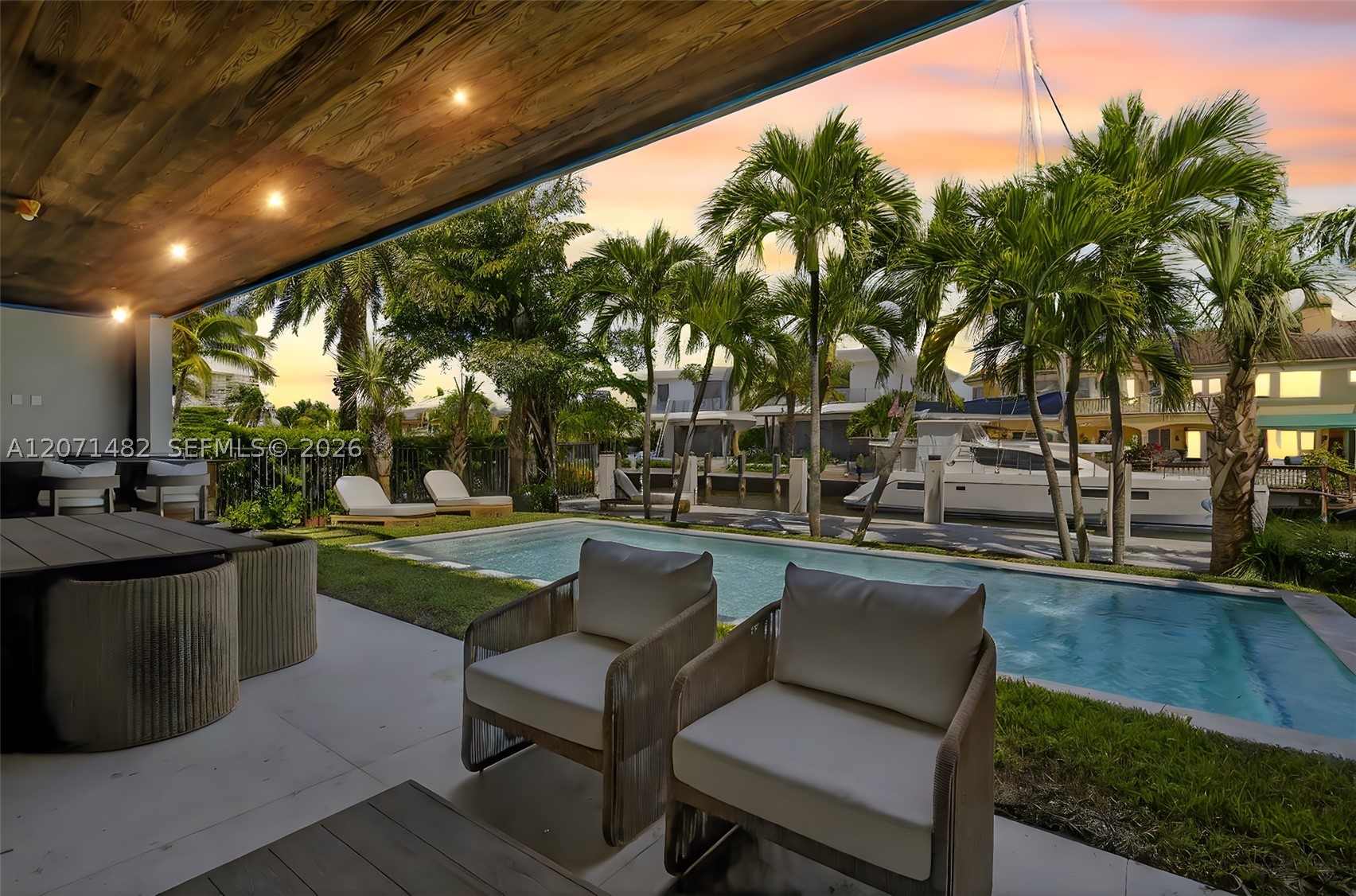 620 Solar Isle Dr, Fort Lauderdale FL 33301