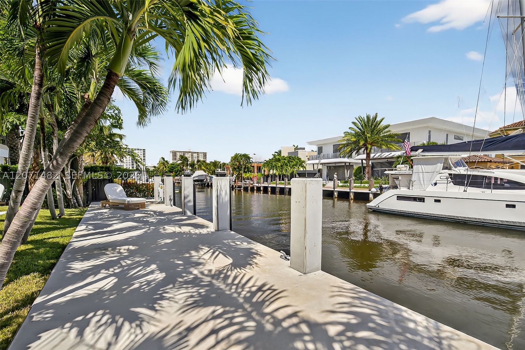 620 Solar Isle Dr, Fort Lauderdale FL 33301