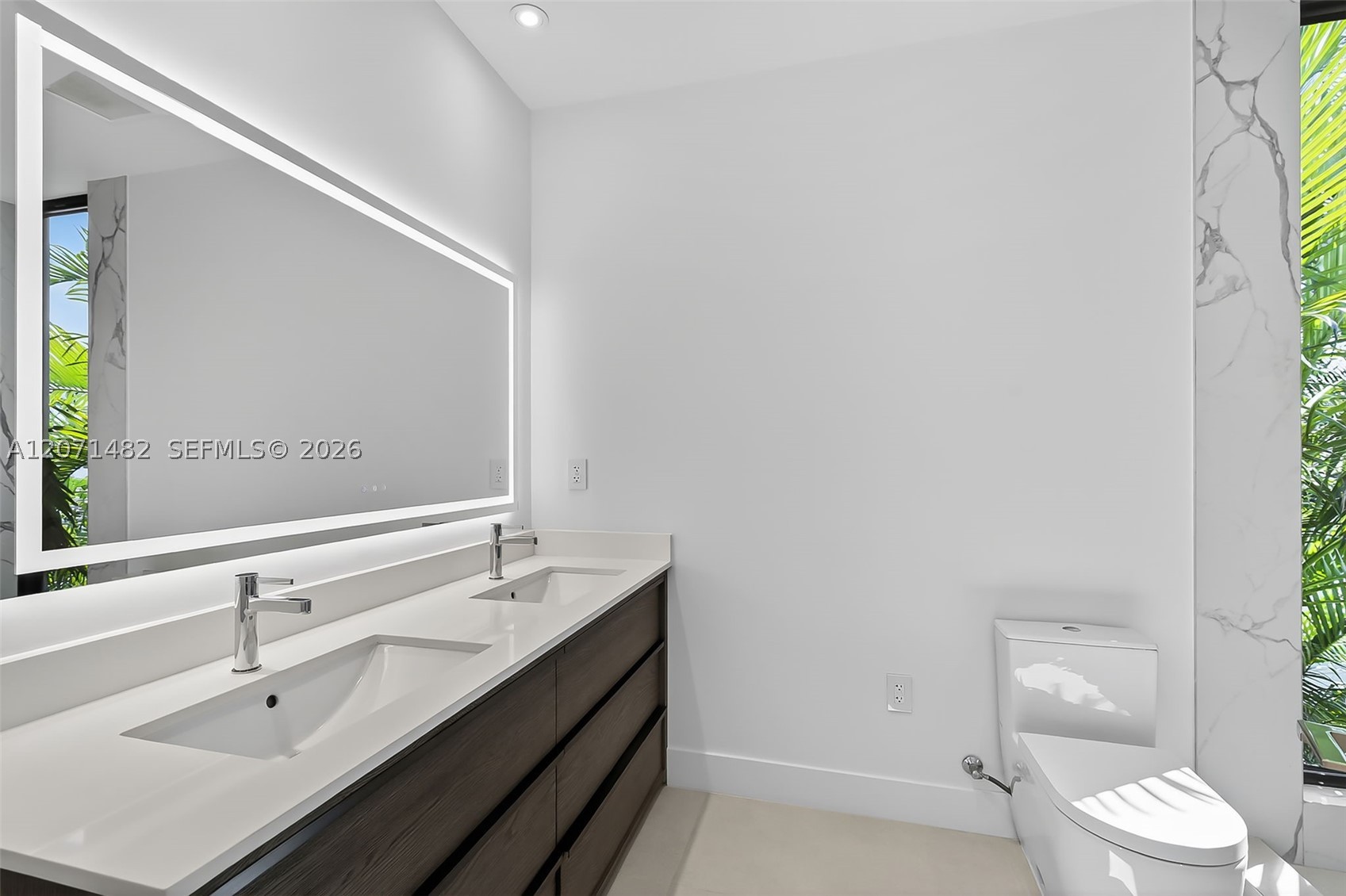 620 Solar Isle Dr, Fort Lauderdale FL 33301