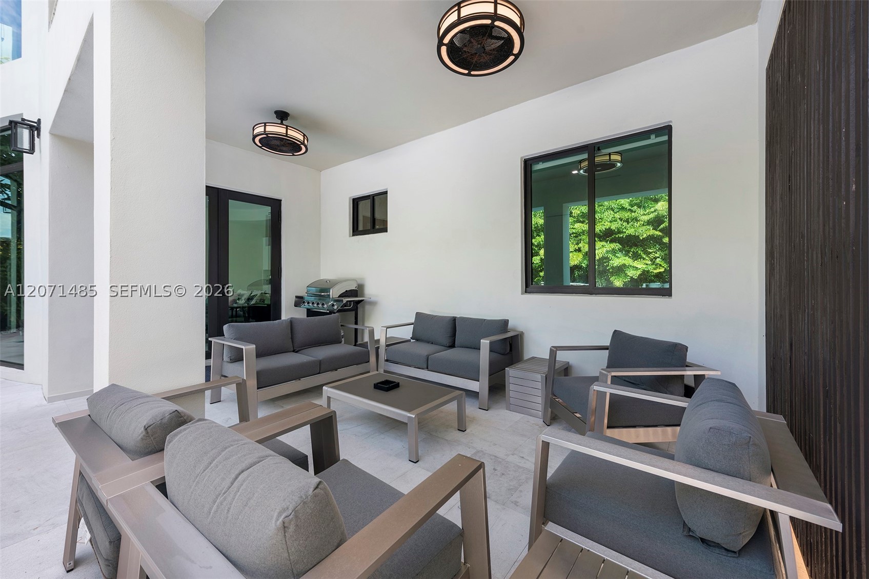 6529 SW 30th St, Miami FL 33155
