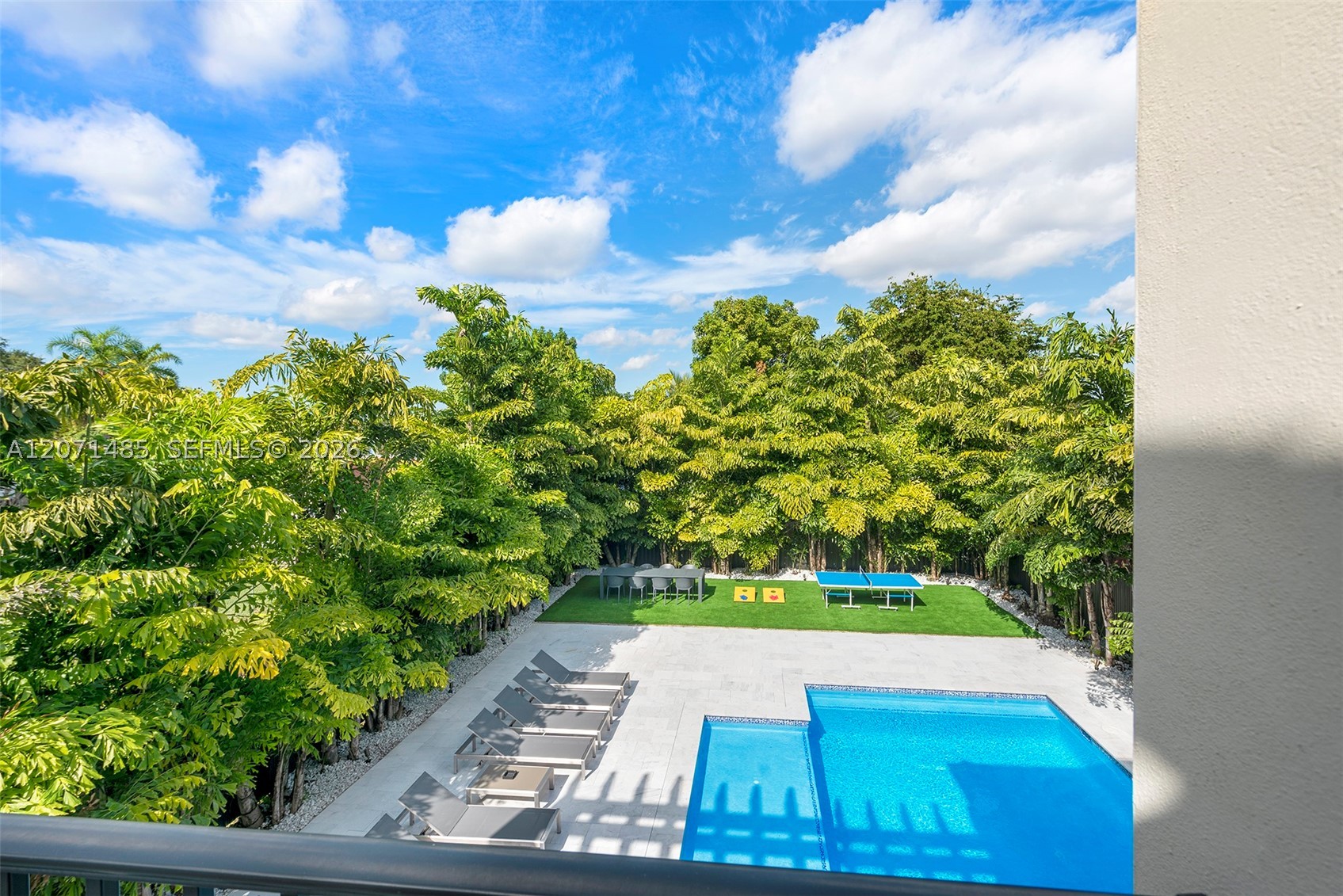 6529 SW 30th St, Miami FL 33155