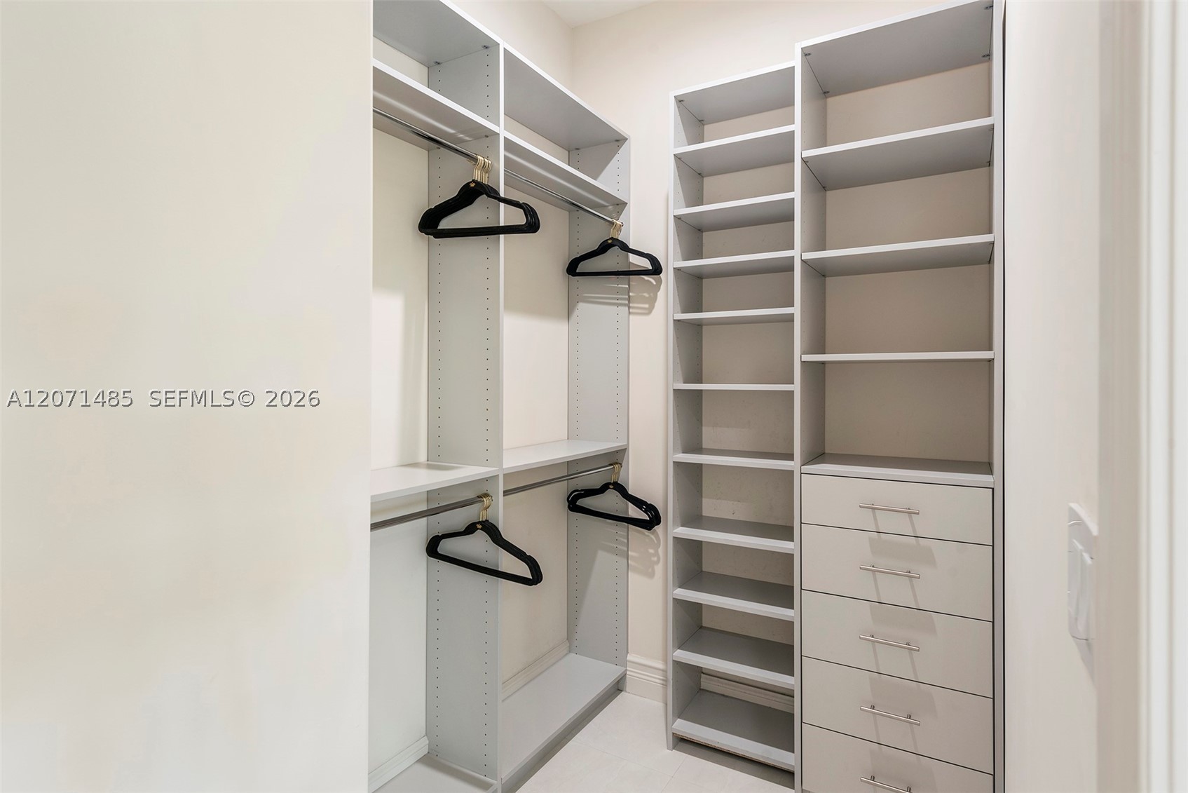 6529 SW 30th St, Miami FL 33155