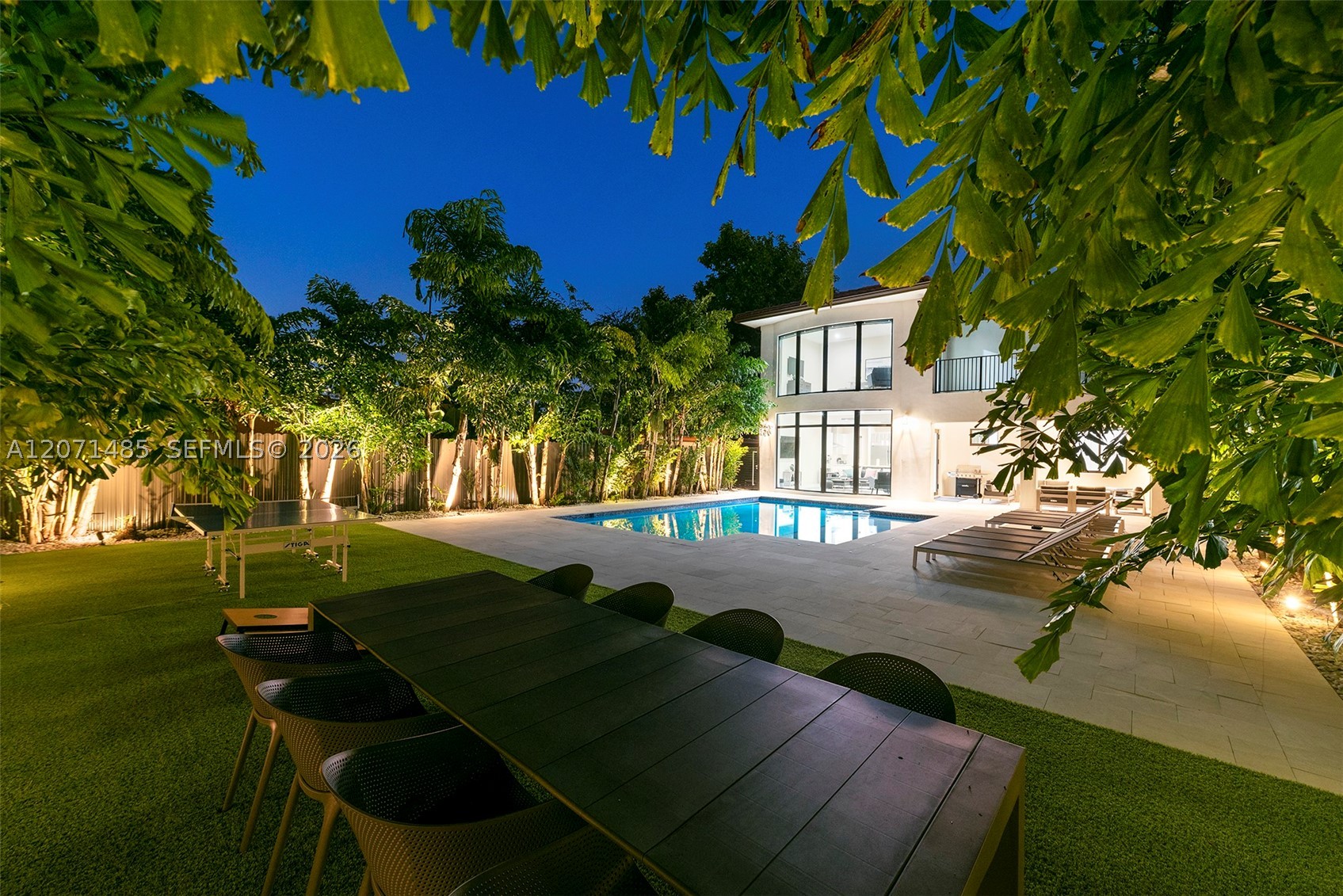 6529 SW 30th St, Miami FL 33155