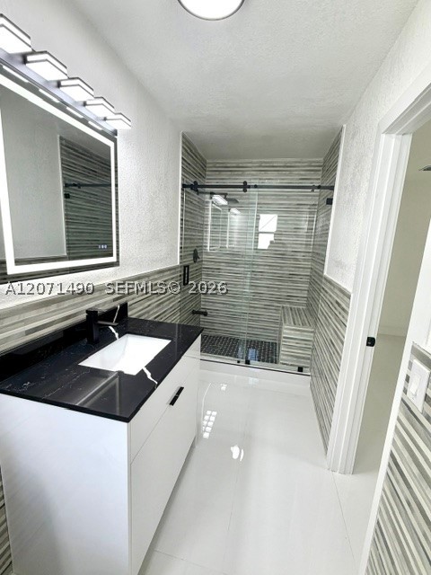 3930 NW 187th St, Miami Gardens FL 33055