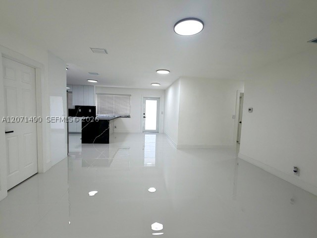 3930 NW 187th St, Miami Gardens FL 33055