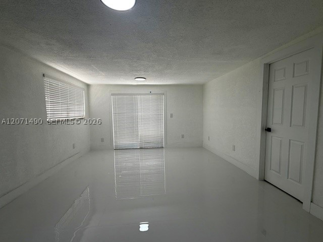 3930 NW 187th St, Miami Gardens FL 33055