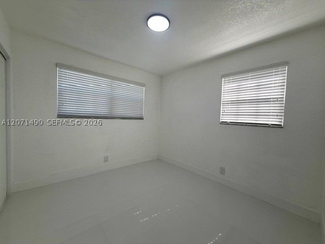 3930 NW 187th St, Miami Gardens FL 33055