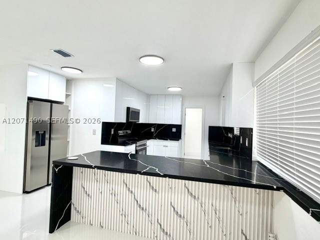 3930 NW 187th St, Miami Gardens FL 33055