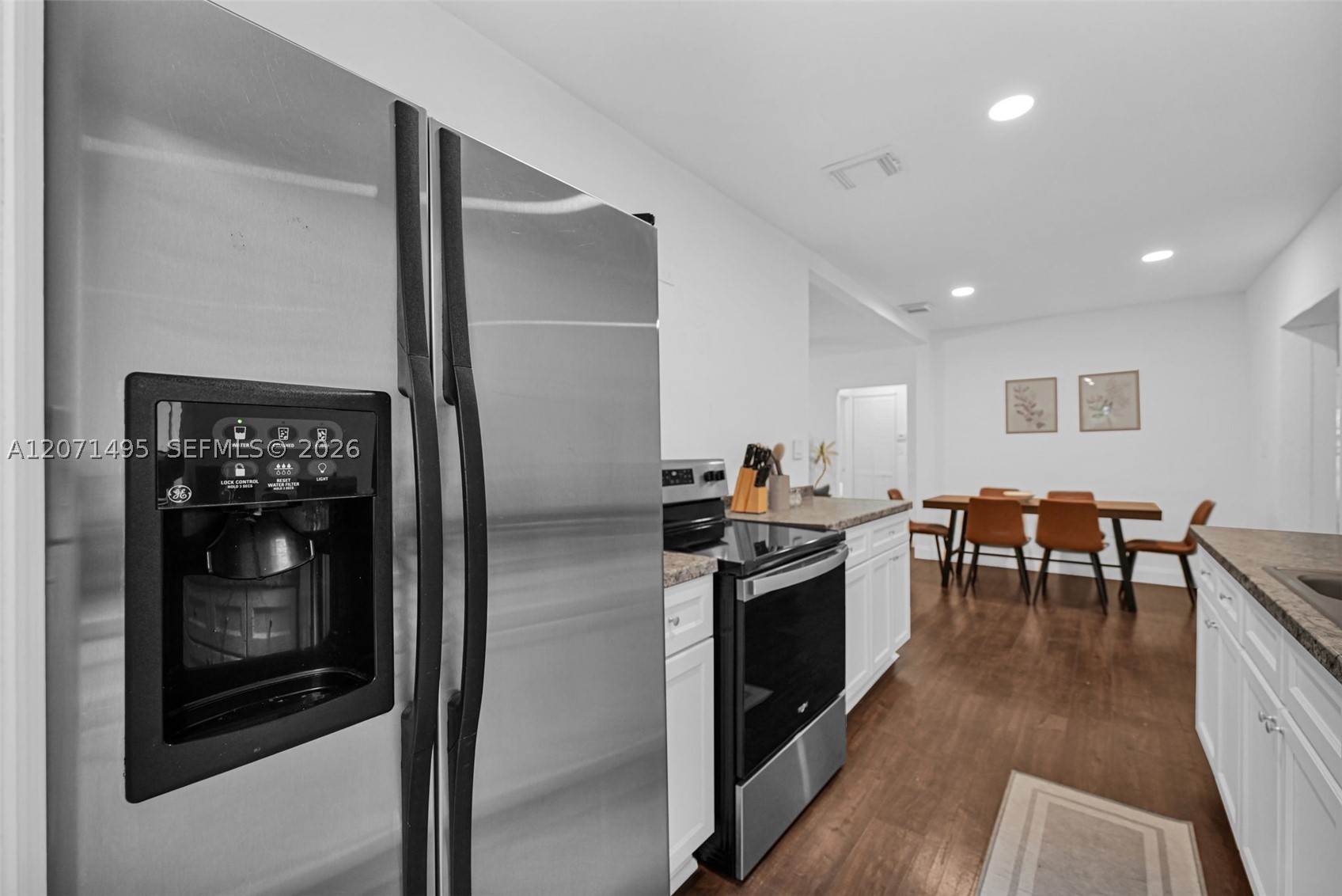 370 NE 87th St, El Portal FL 33138