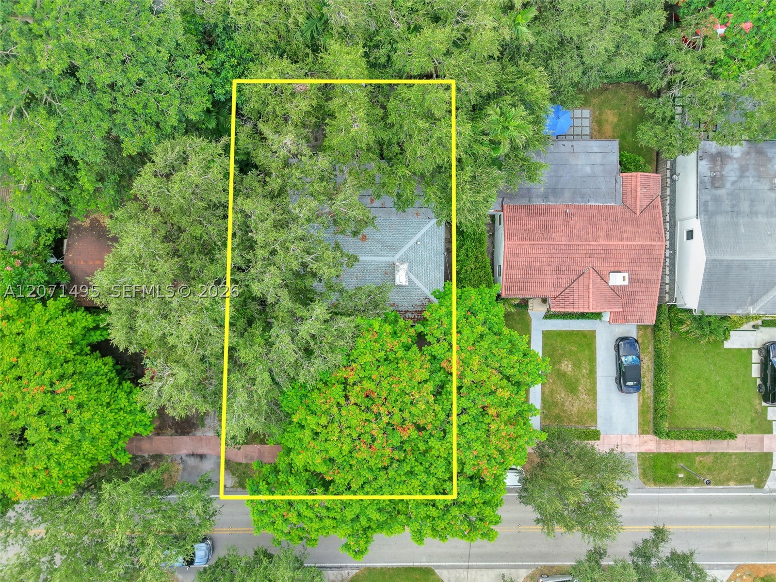 370 NE 87th St, El Portal FL 33138