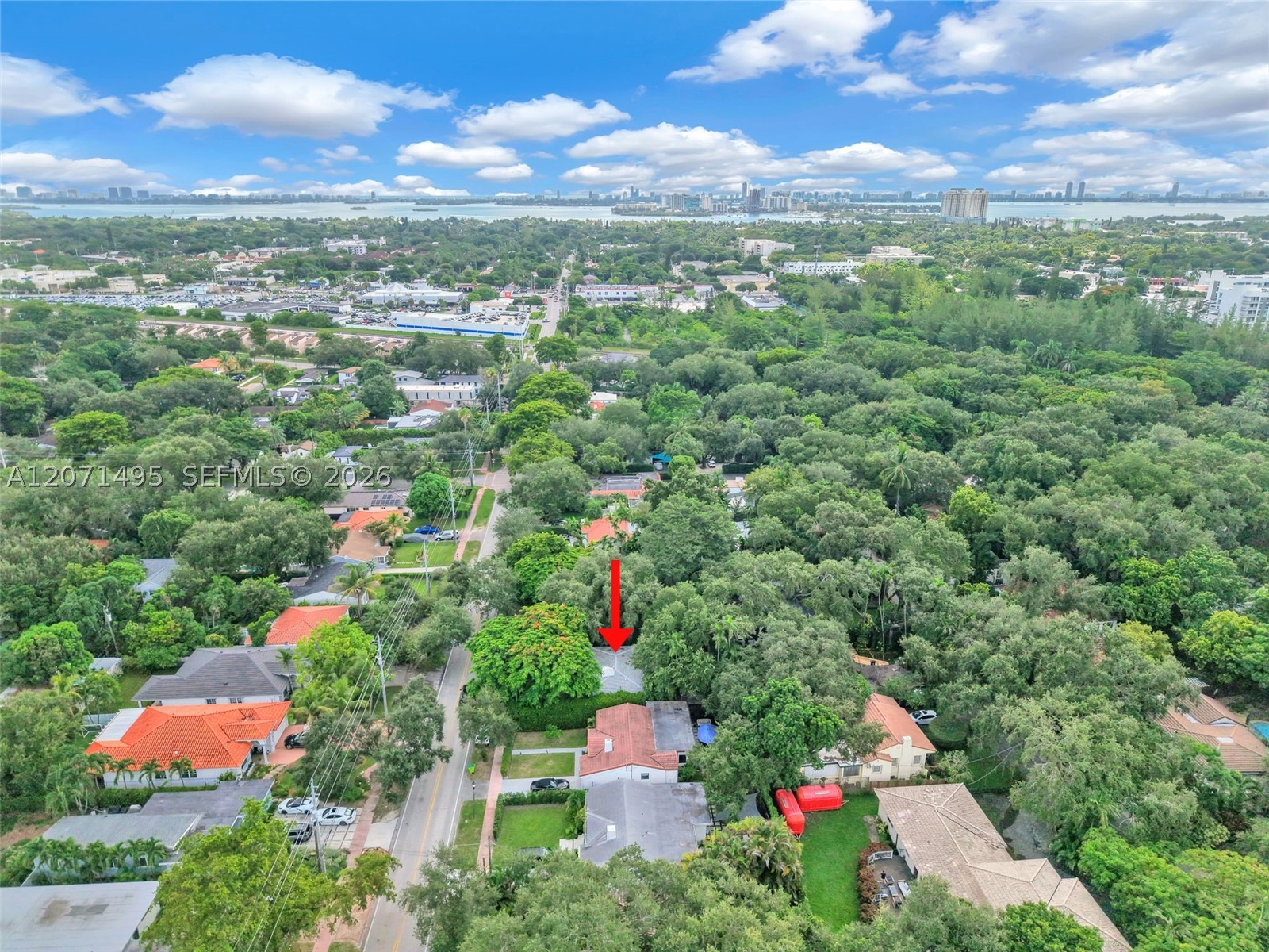 370 NE 87th St, El Portal FL 33138