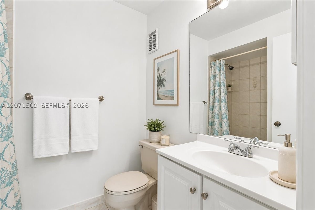 6870 SW 45th Ln #230, Miami FL 33155