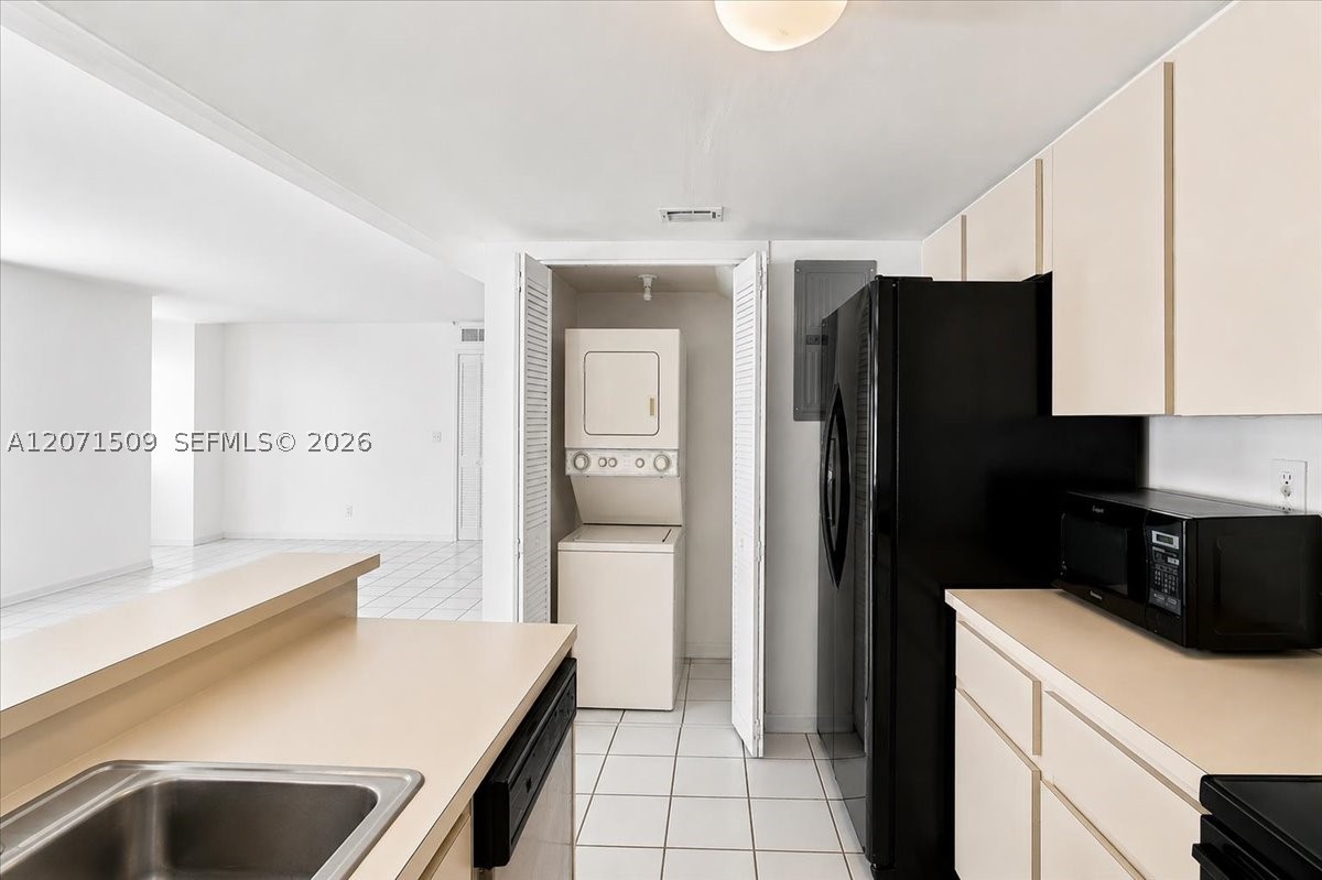6870 SW 45th Ln #230, Miami FL 33155