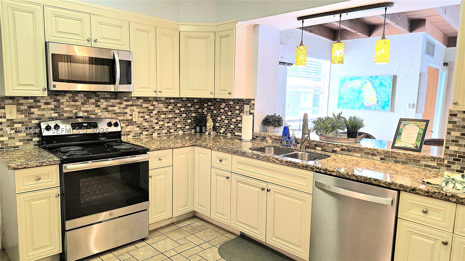 219 S 17th Ave S, Lake Worth FL 33460