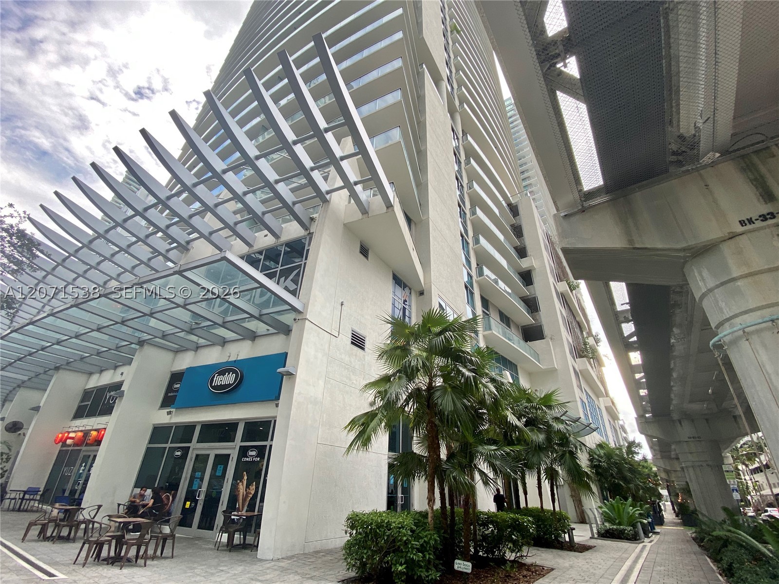 1100 S Miami Ave #2104, Miami FL 33130