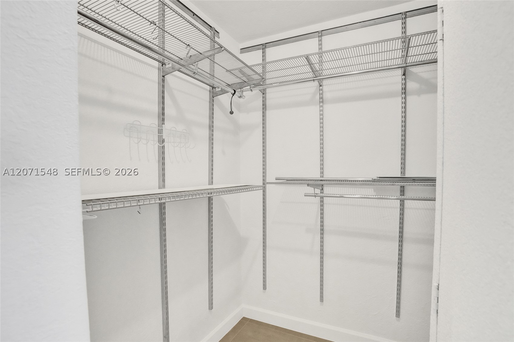 350 S Shore Dr #12, Miami Beach FL 33141