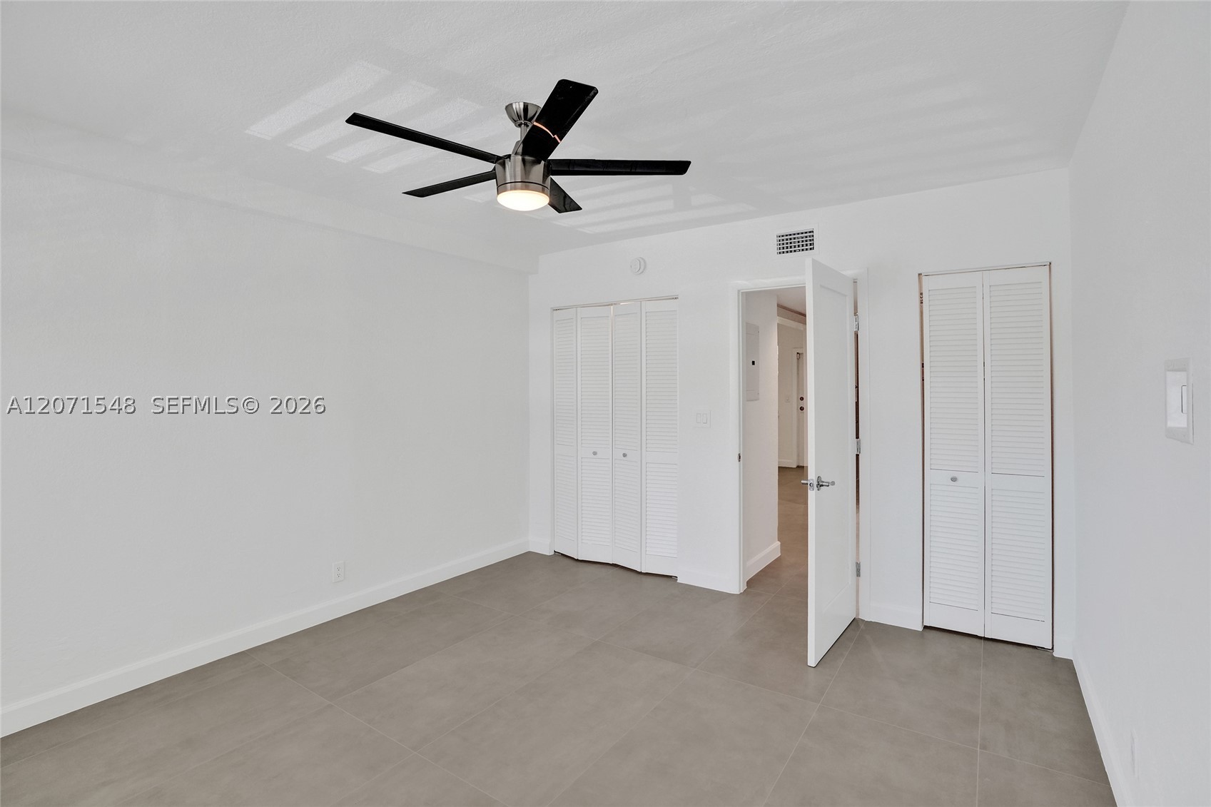 350 S Shore Dr #12, Miami Beach FL 33141