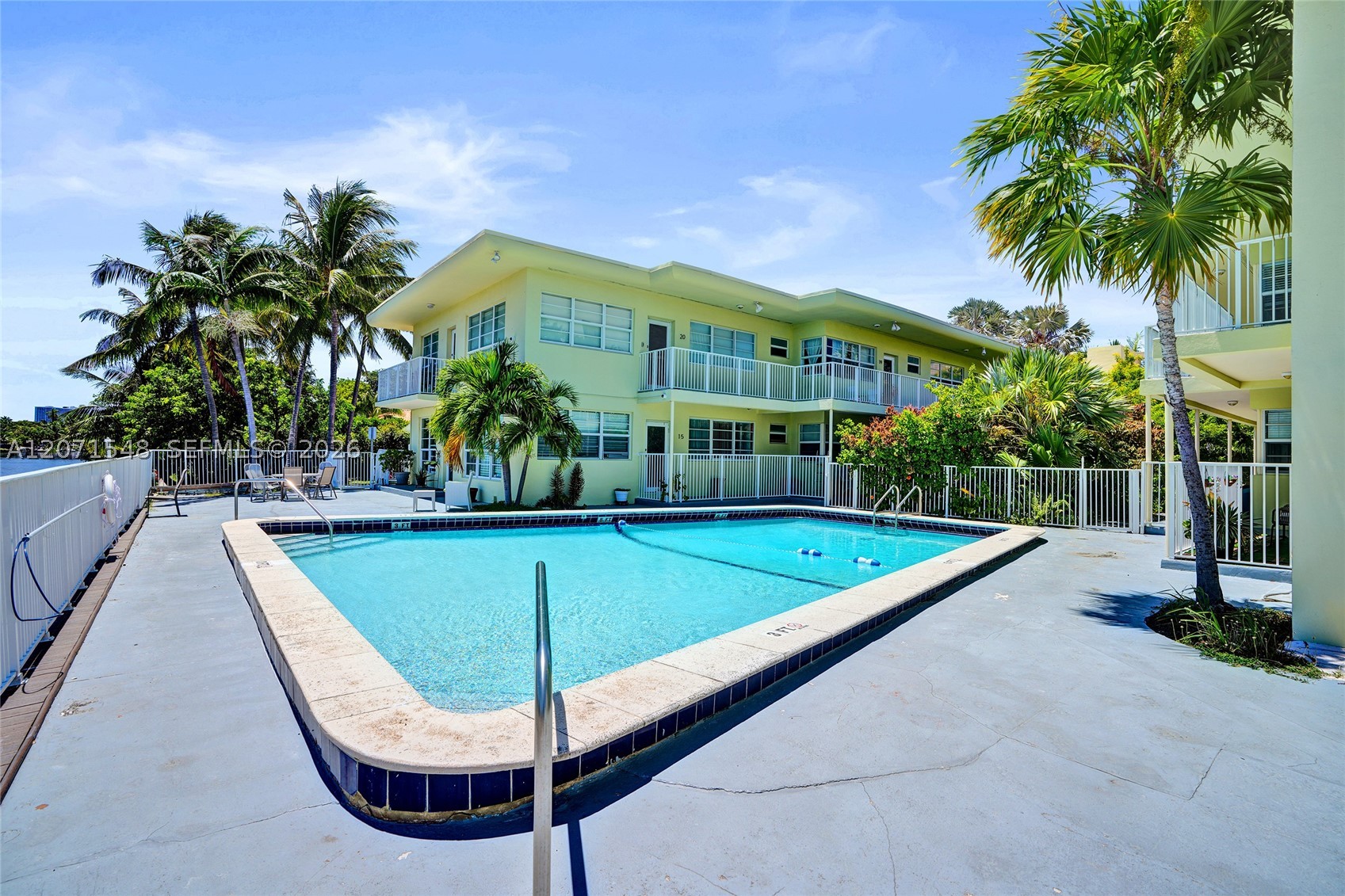 350 S Shore Dr #12, Miami Beach FL 33141