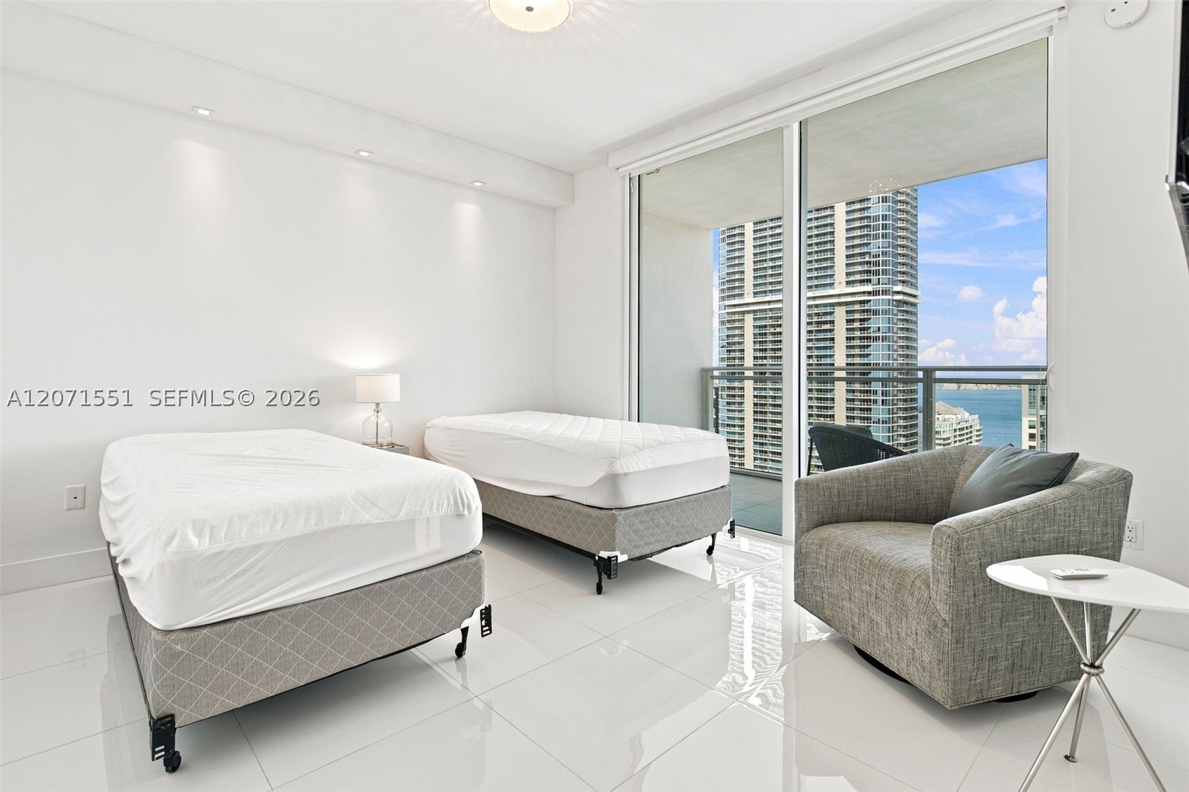 1080 Brickell Ave #3800, Miami FL 33131