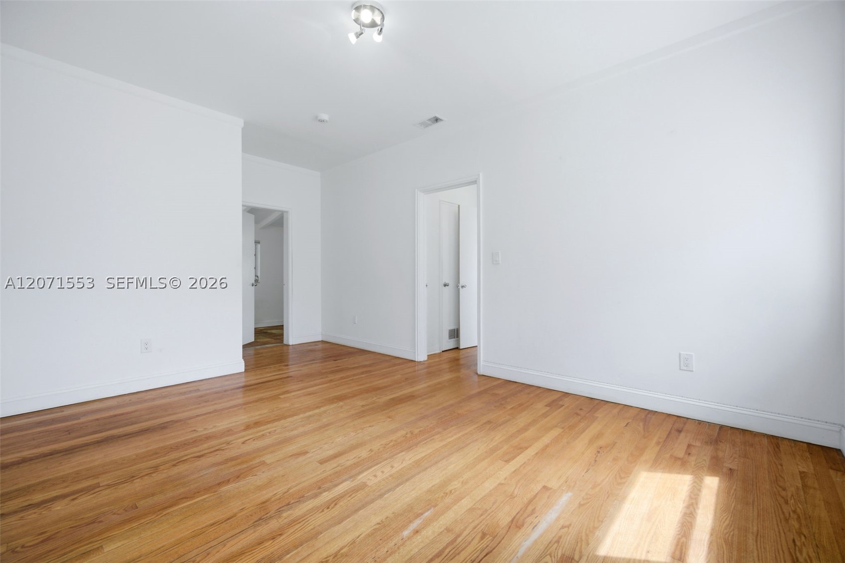 2300 S Miami Ave #2300, Miami FL 33129