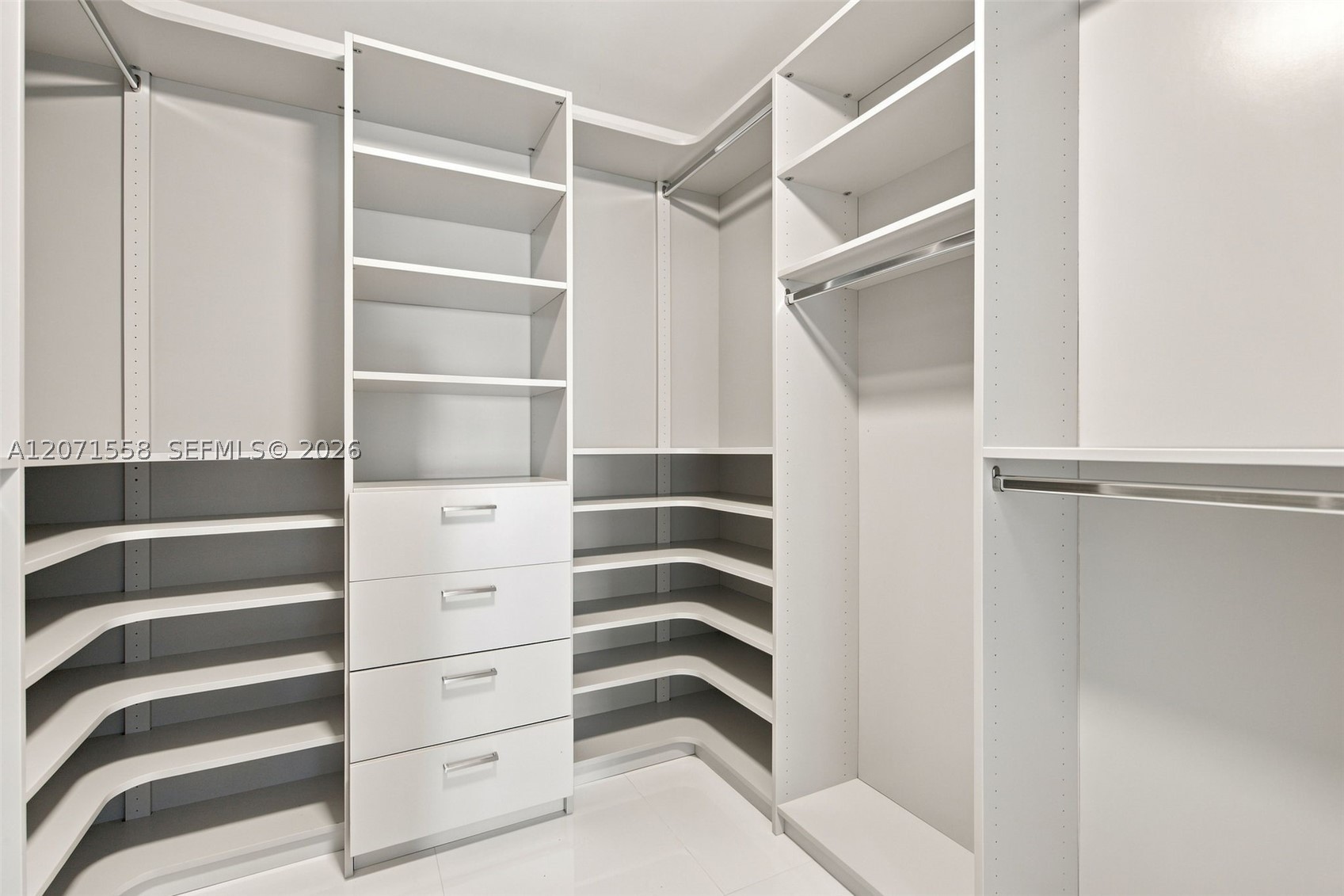 1080 Brickell Ave #3800, Miami FL 33131