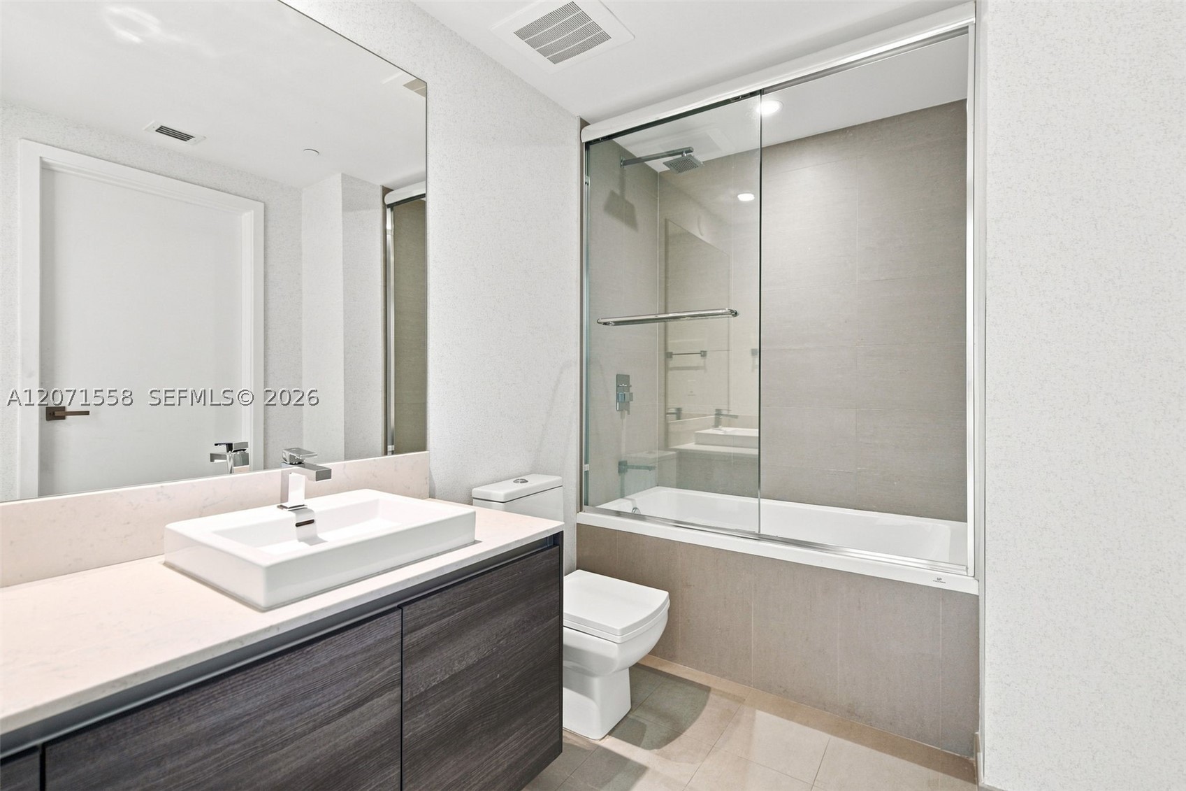 1080 Brickell Ave #3800, Miami FL 33131