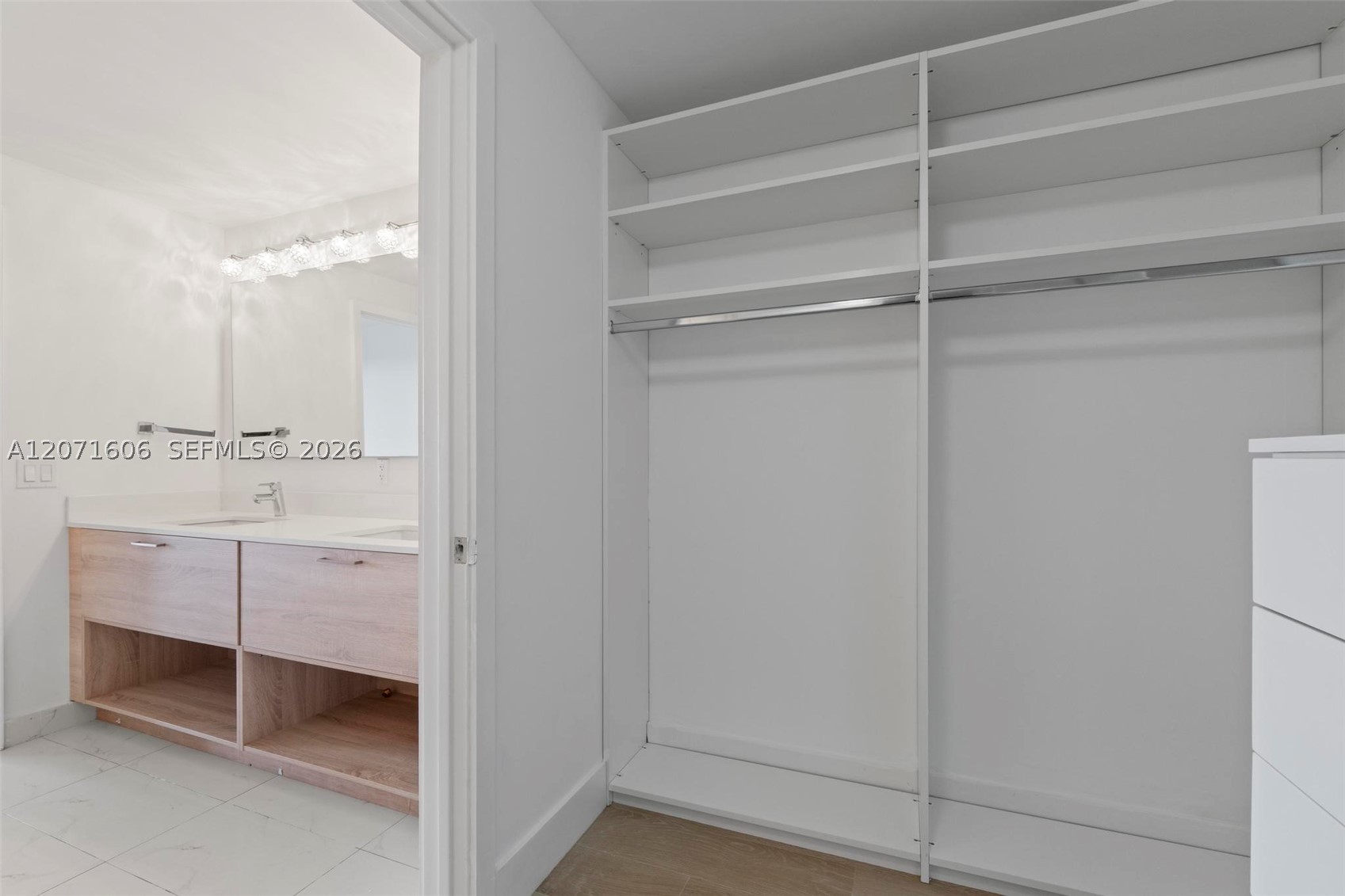 16385 Biscayne Blvd #521, North Miami Beach FL 33160