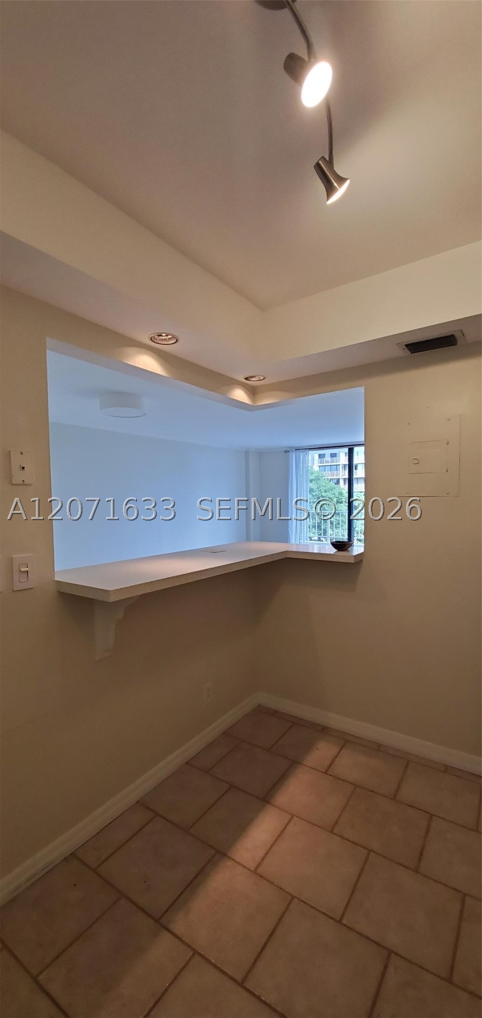 200 SE 15th Rd #5H, Miami FL 33129