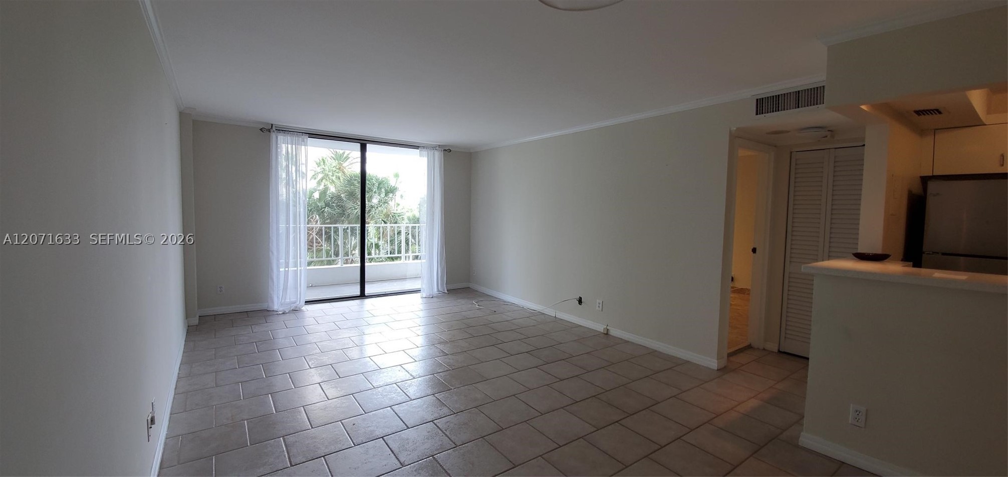 200 SE 15th Rd #5H, Miami FL 33129