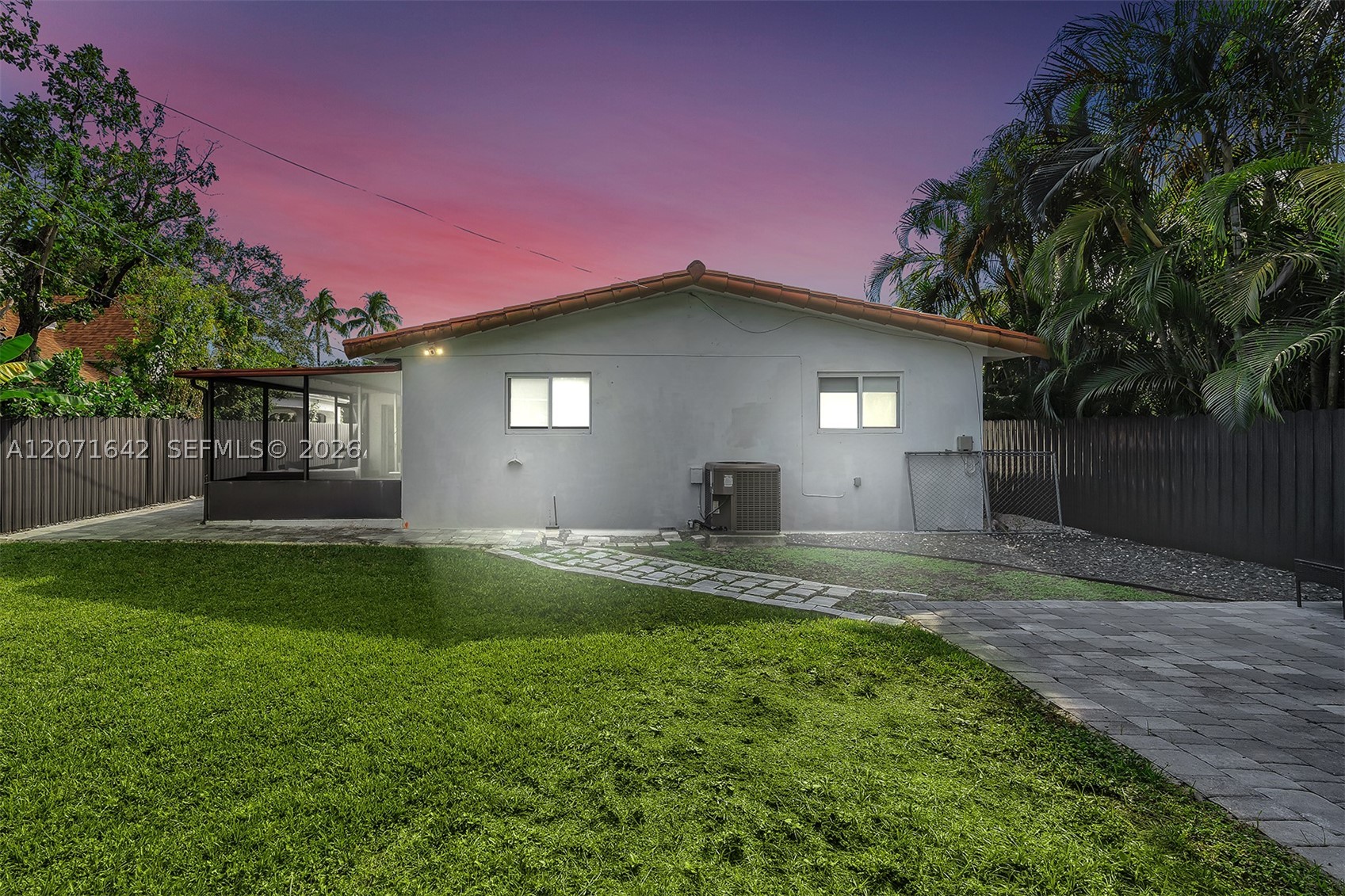 801 NE 81st St, Miami FL 33138