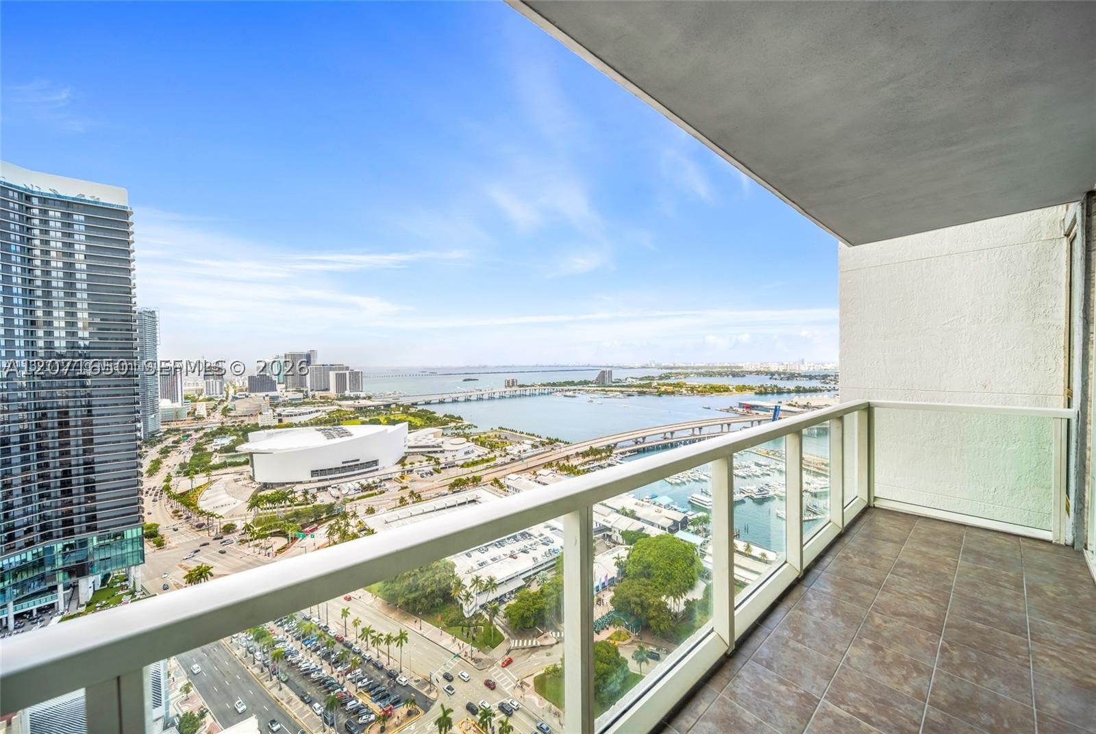244 Biscayne Blvd #3704, Miami FL 33132