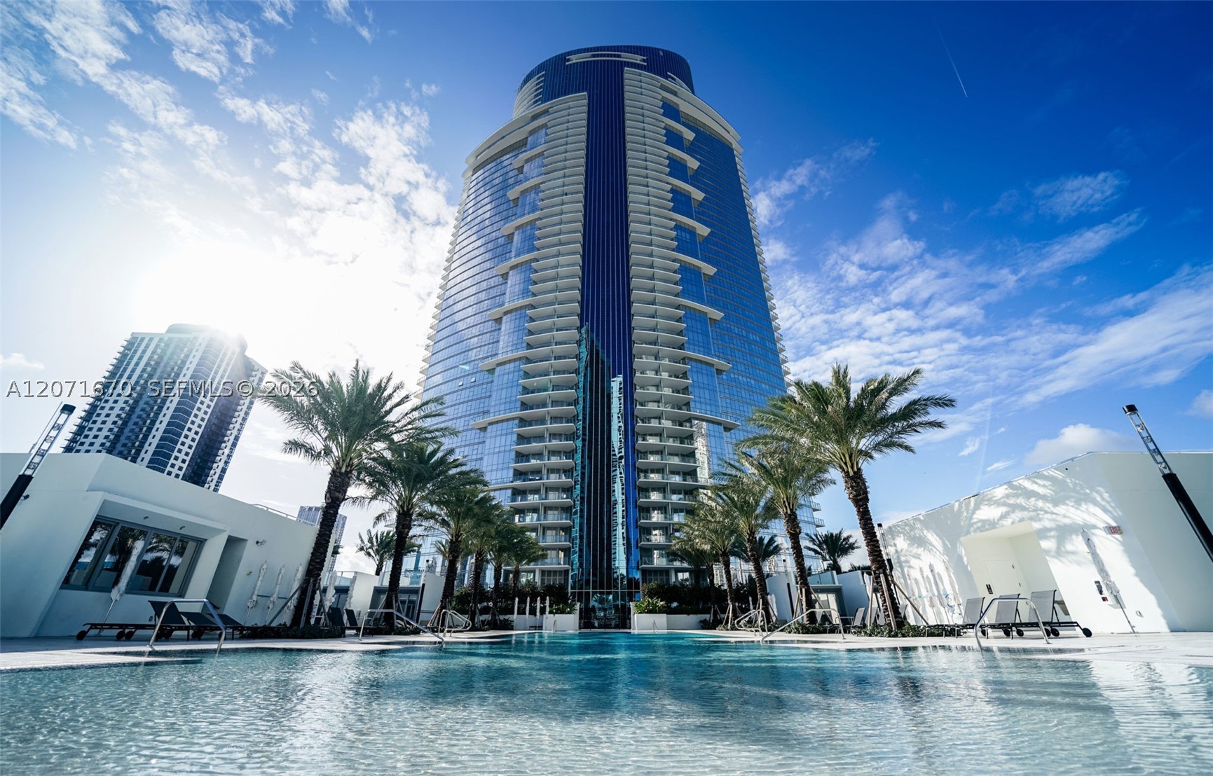 851 NE 1st Ave #2501, Miami FL 33132