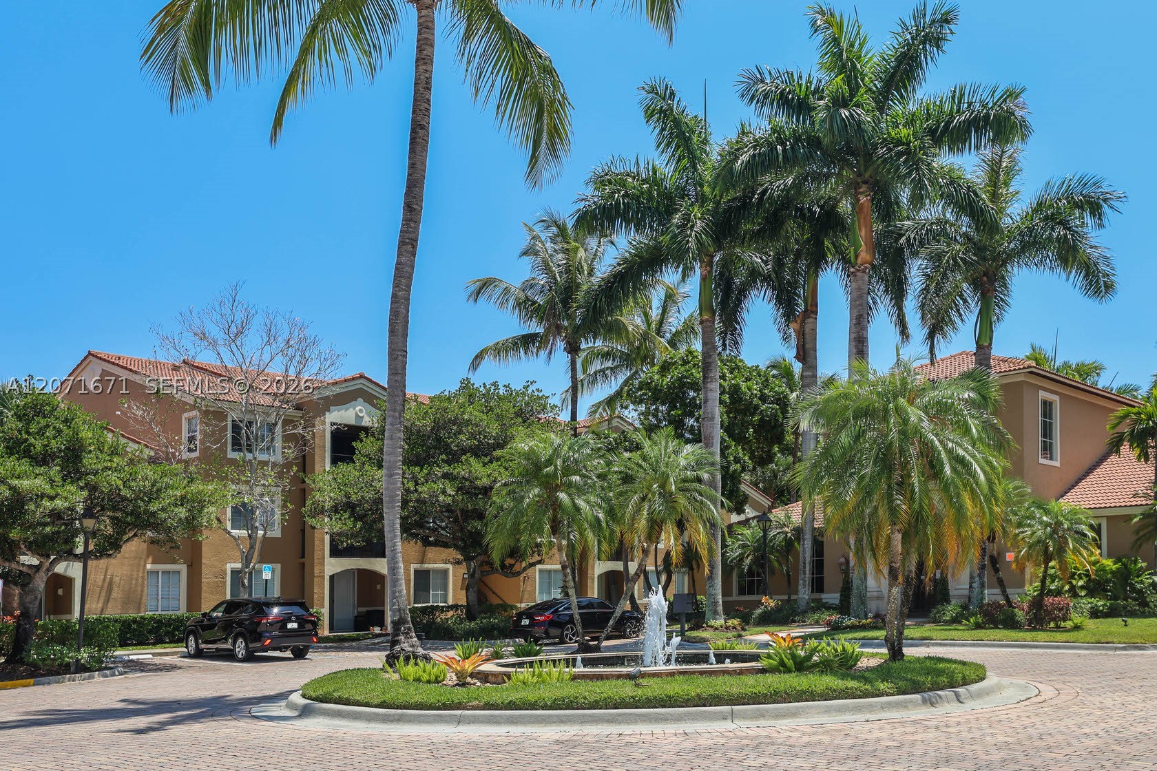 8050 N Nob Hill Rd #106, Tamarac FL 33321