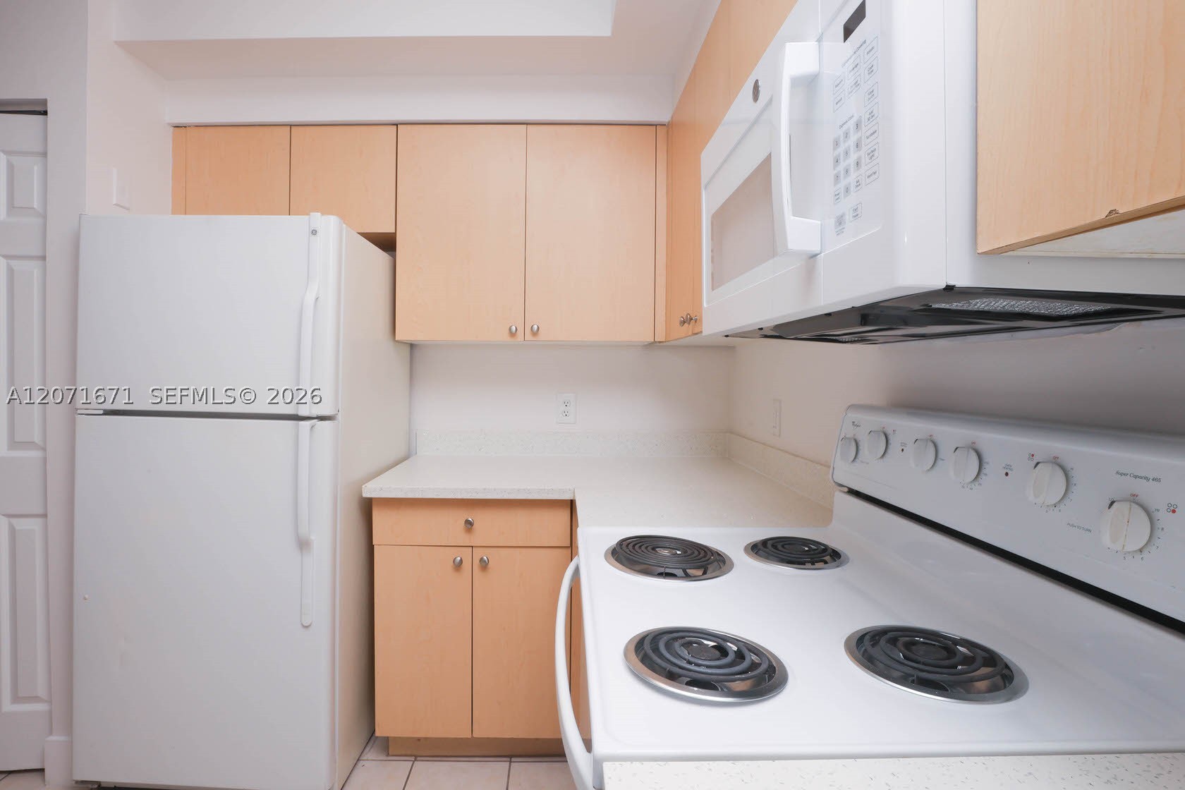 8050 N Nob Hill Rd #106, Tamarac FL 33321