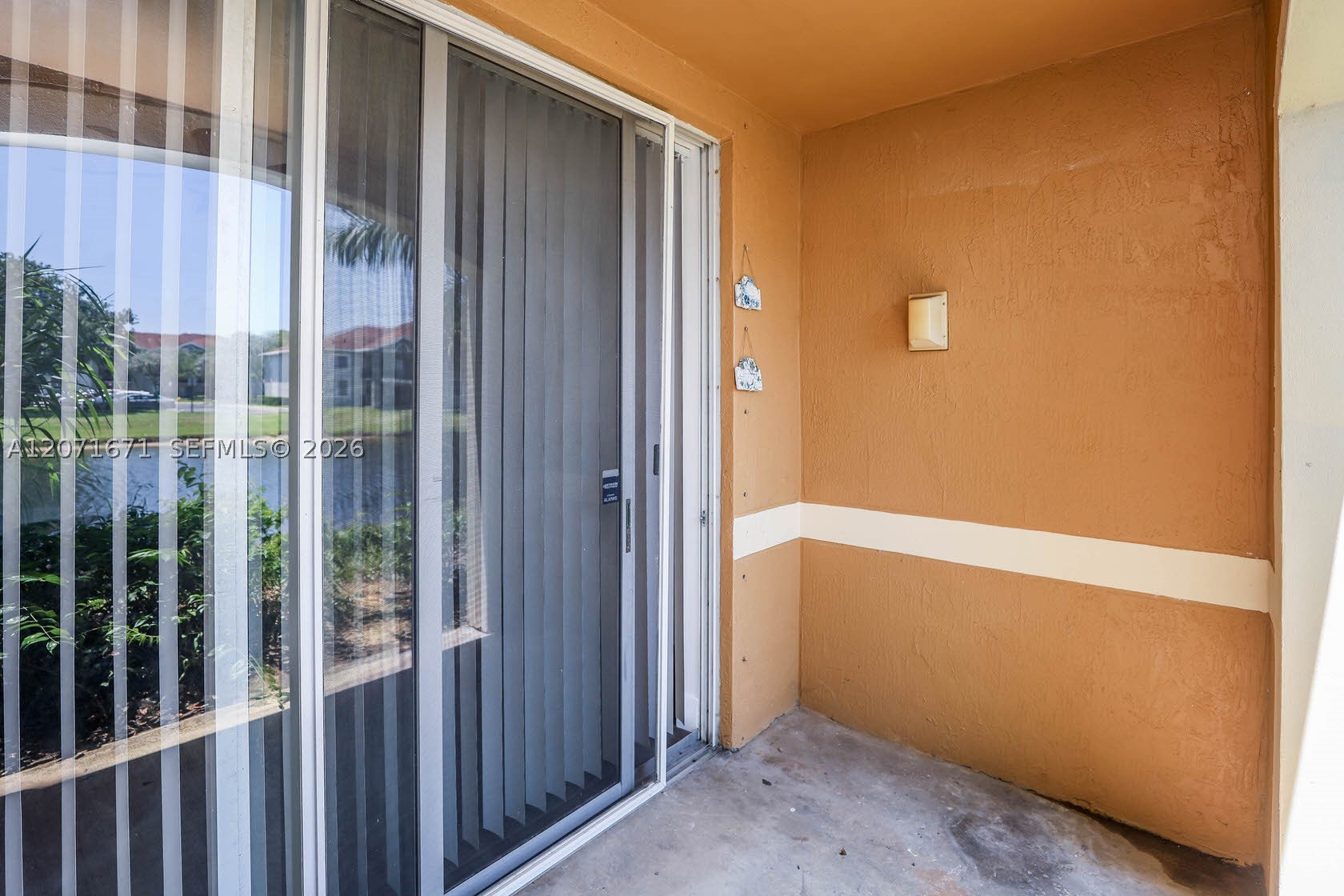 8050 N Nob Hill Rd #106, Tamarac FL 33321