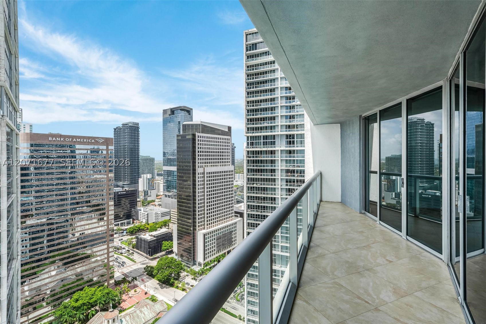 475 Brickell Ave #3811, Miami FL 33131