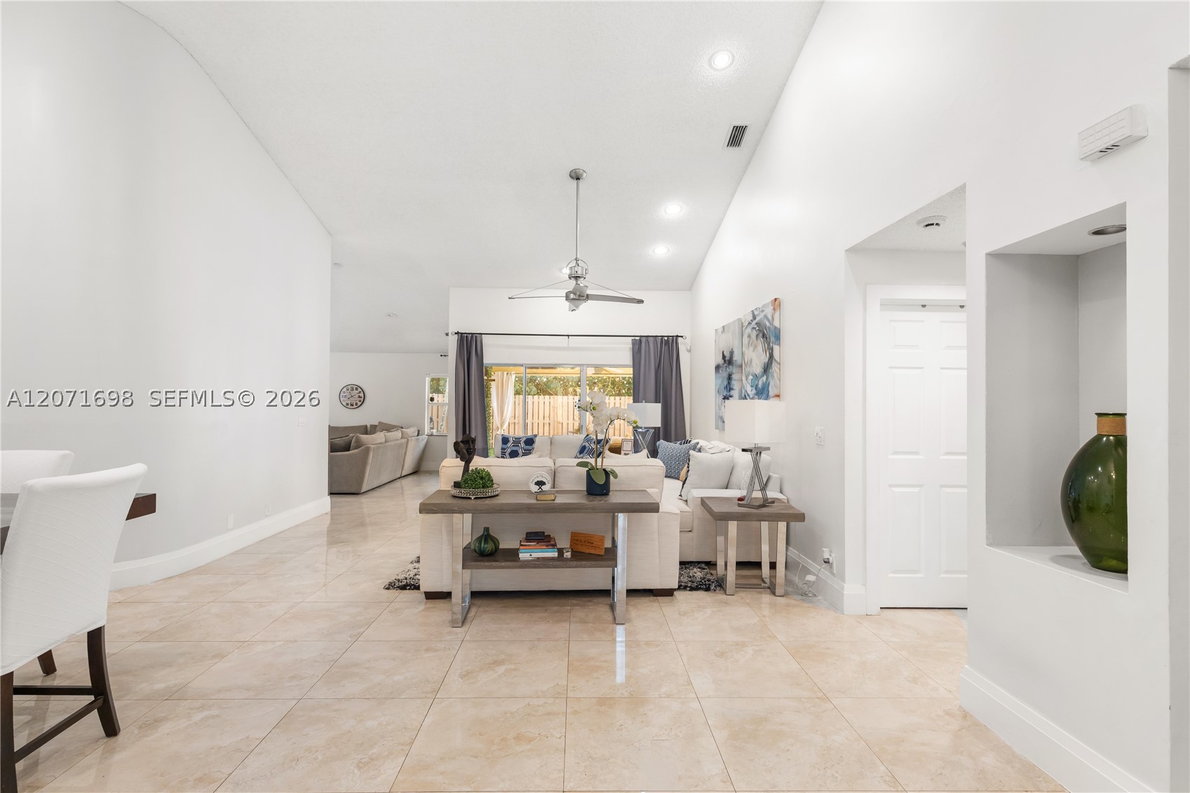 7101 NW 44th Ln, Coconut Creek FL 33073