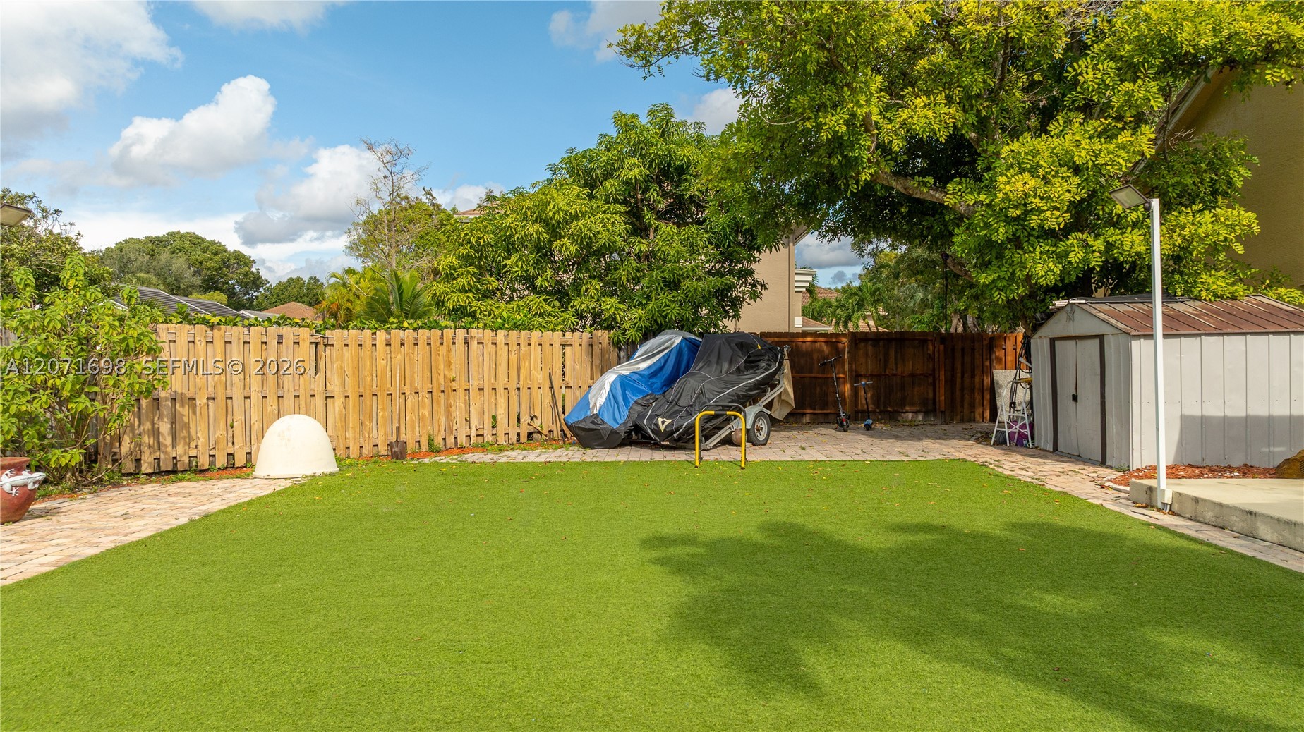 7101 NW 44th Ln, Coconut Creek FL 33073