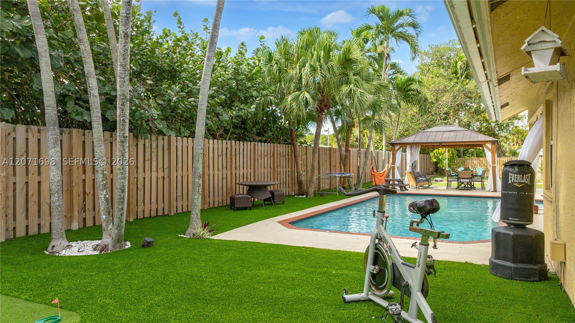 7101 NW 44th Ln, Coconut Creek FL 33073