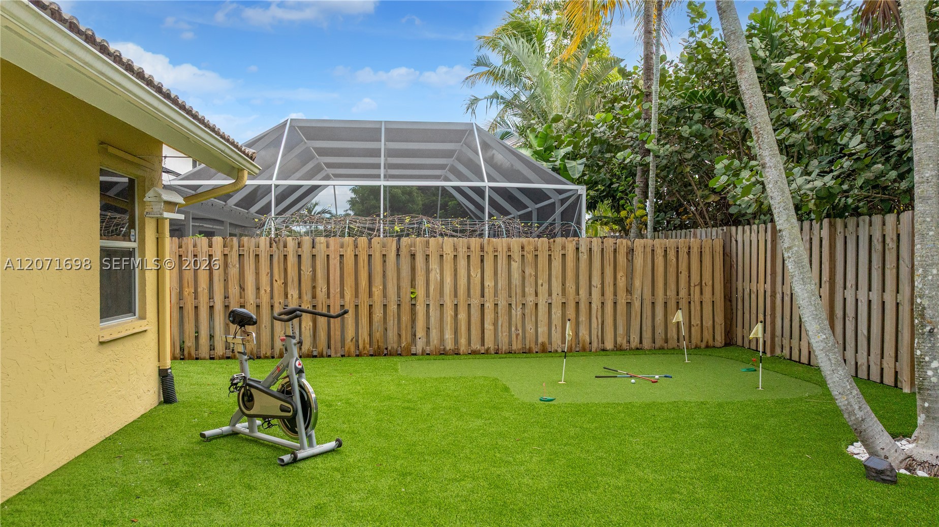 7101 NW 44th Ln, Coconut Creek FL 33073