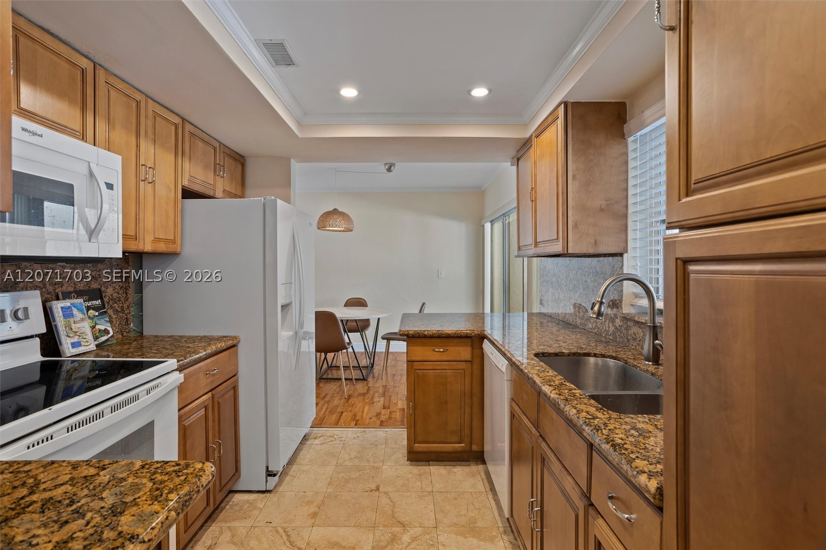 7508 SW 58th Ave #7508, South Miami FL 33143