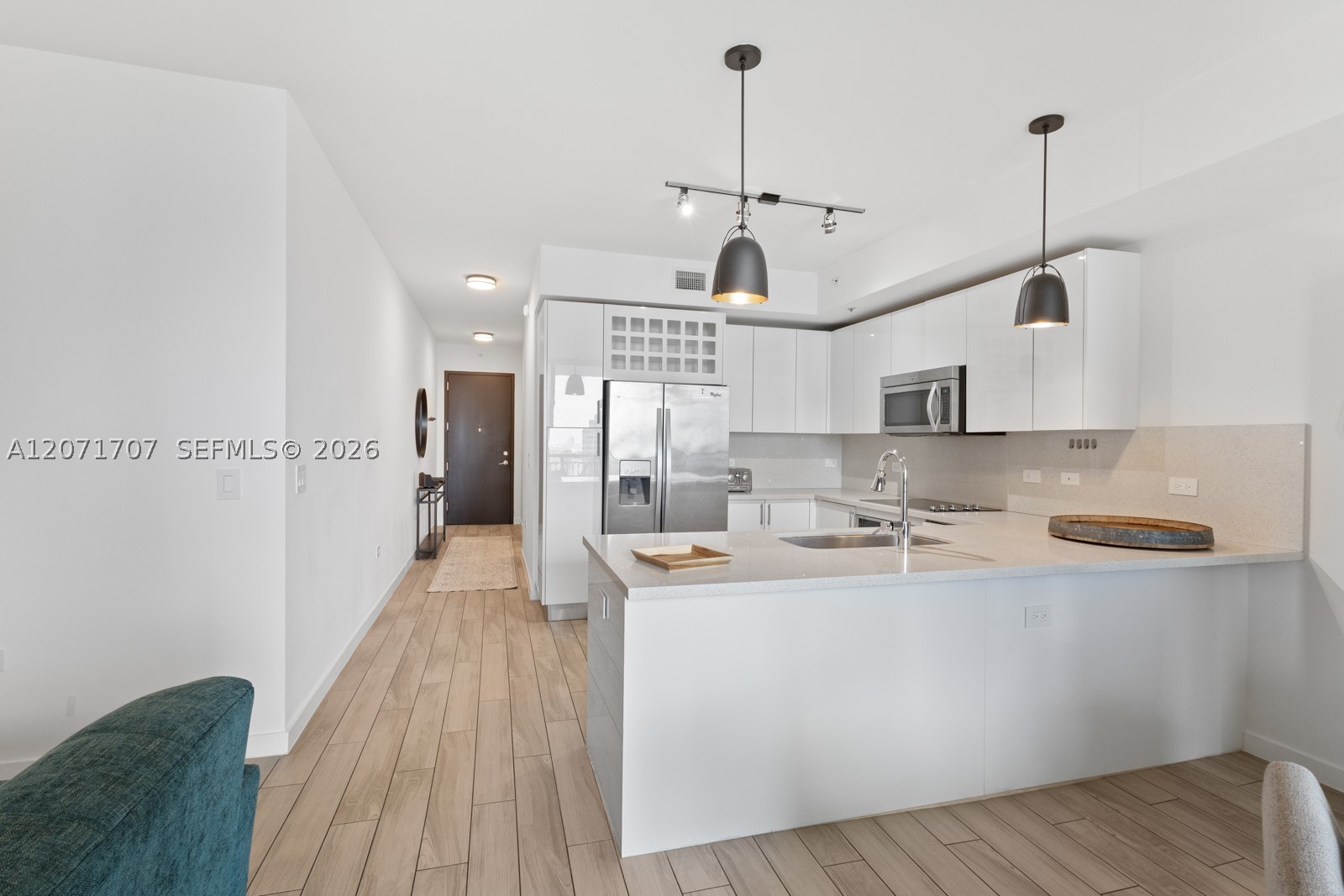 999 SW 1st Ave #2502, Miami FL 33130