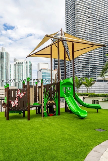 999 SW 1st Ave #2502, Miami FL 33130