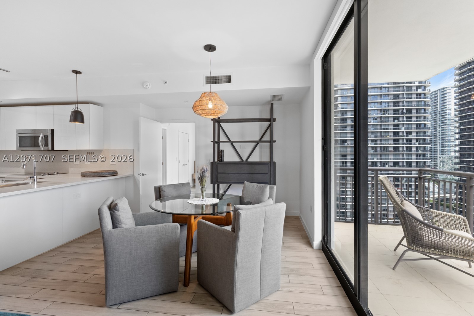 999 SW 1st Ave #2502, Miami FL 33130
