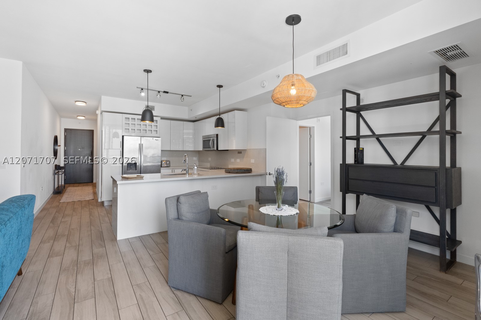 999 SW 1st Ave #2502, Miami FL 33130