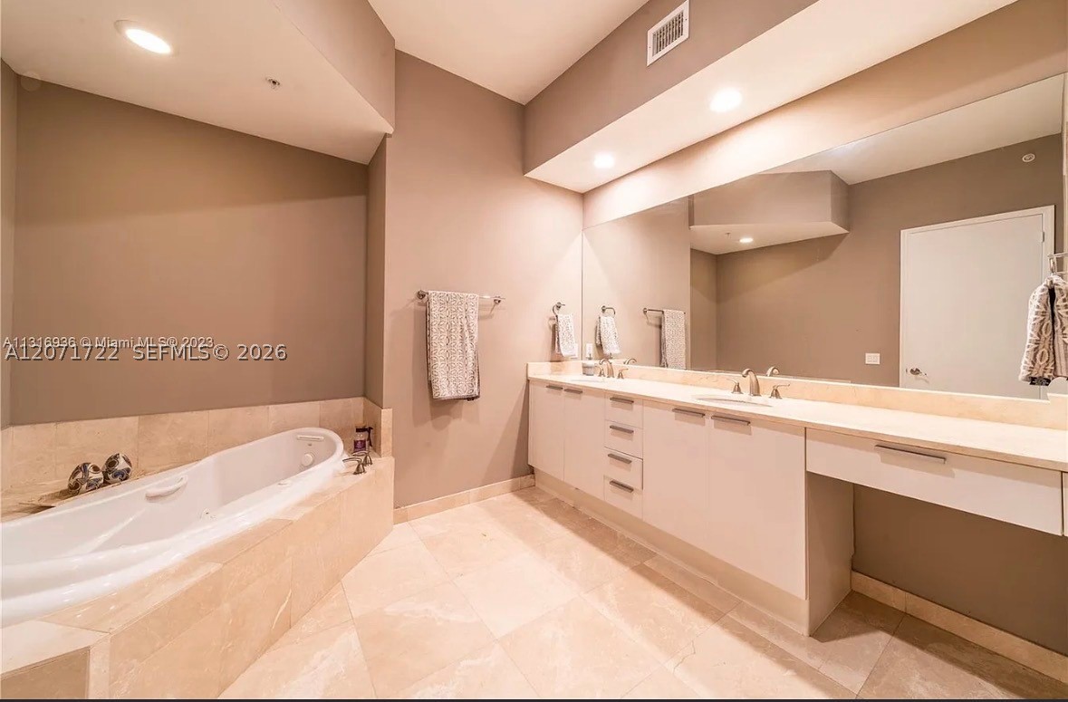 14951 Royal Oaks Ln #102, North Miami FL 33181