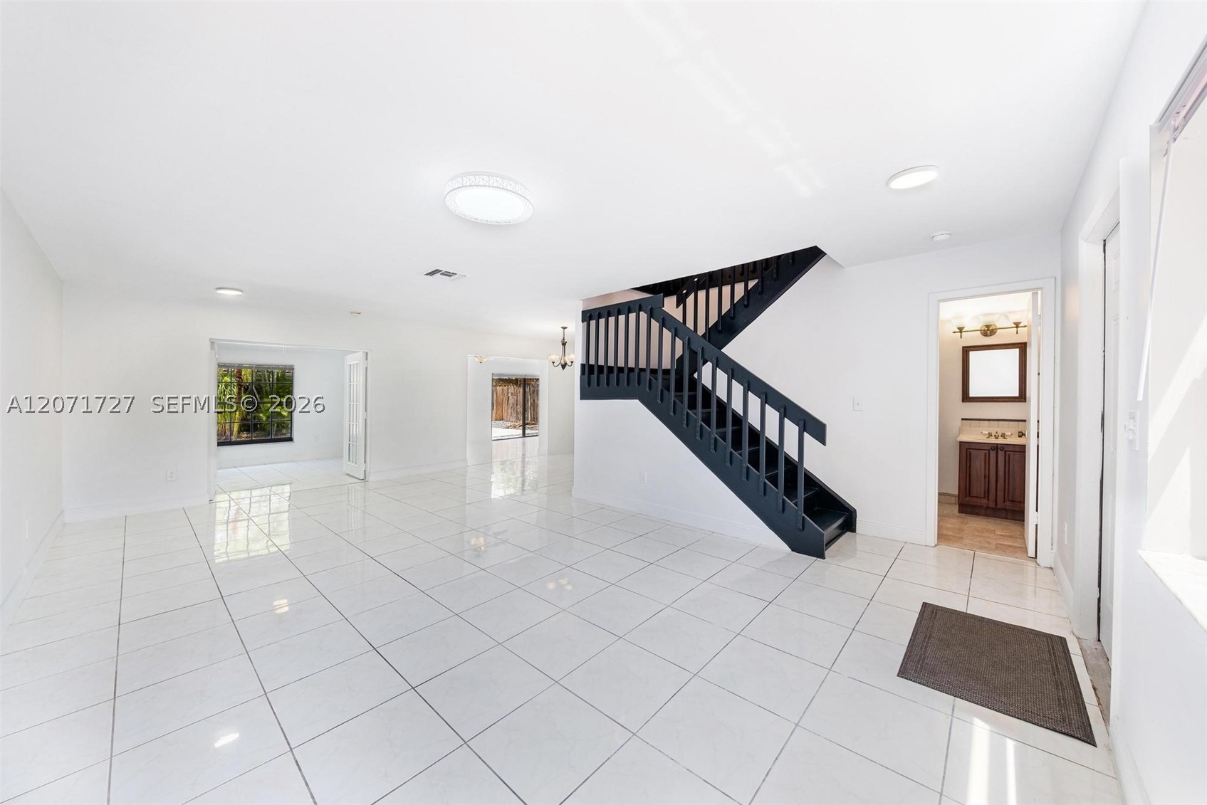 15157 SW 95th St #15157, Miami FL 33196