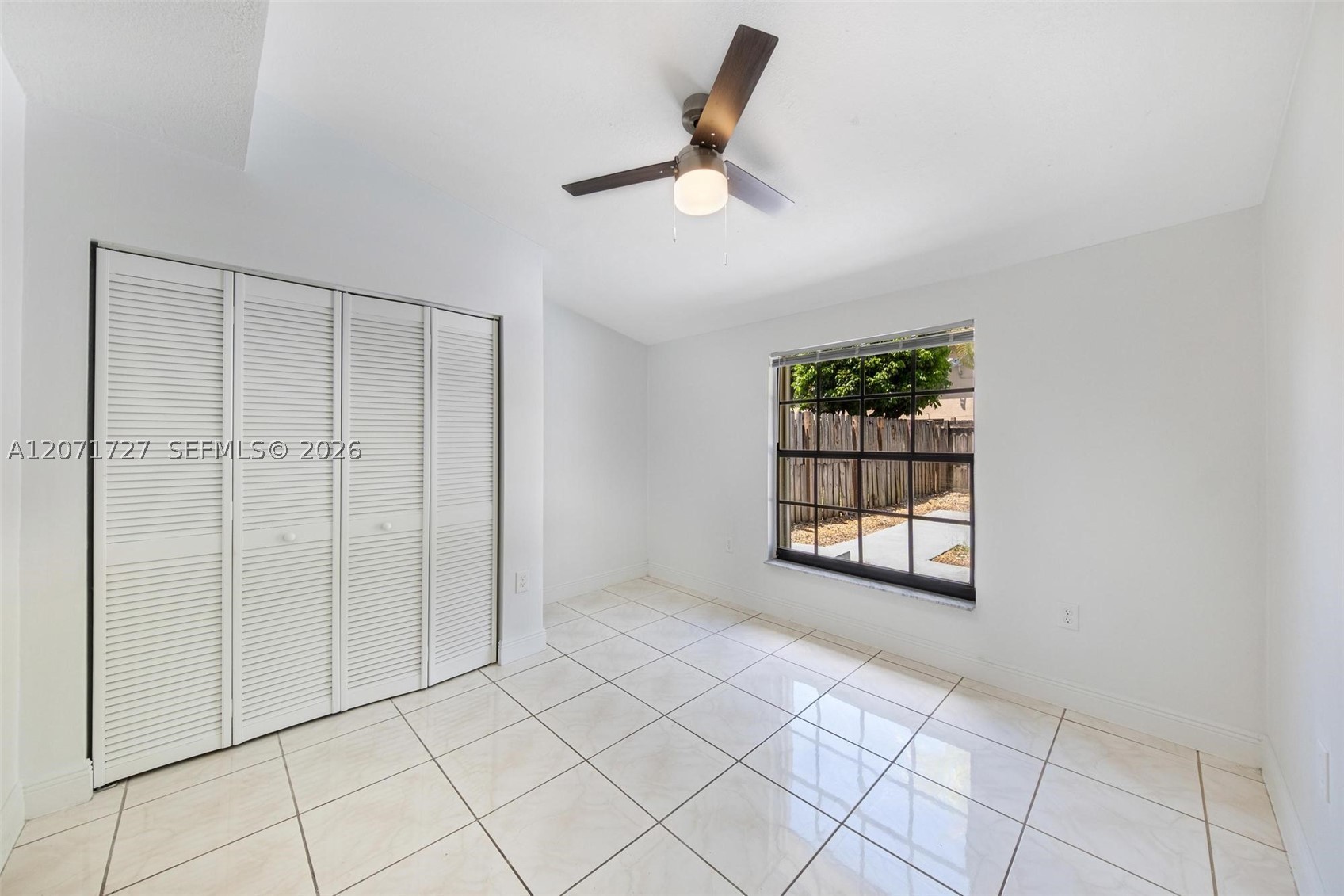 15157 SW 95th St #15157, Miami FL 33196