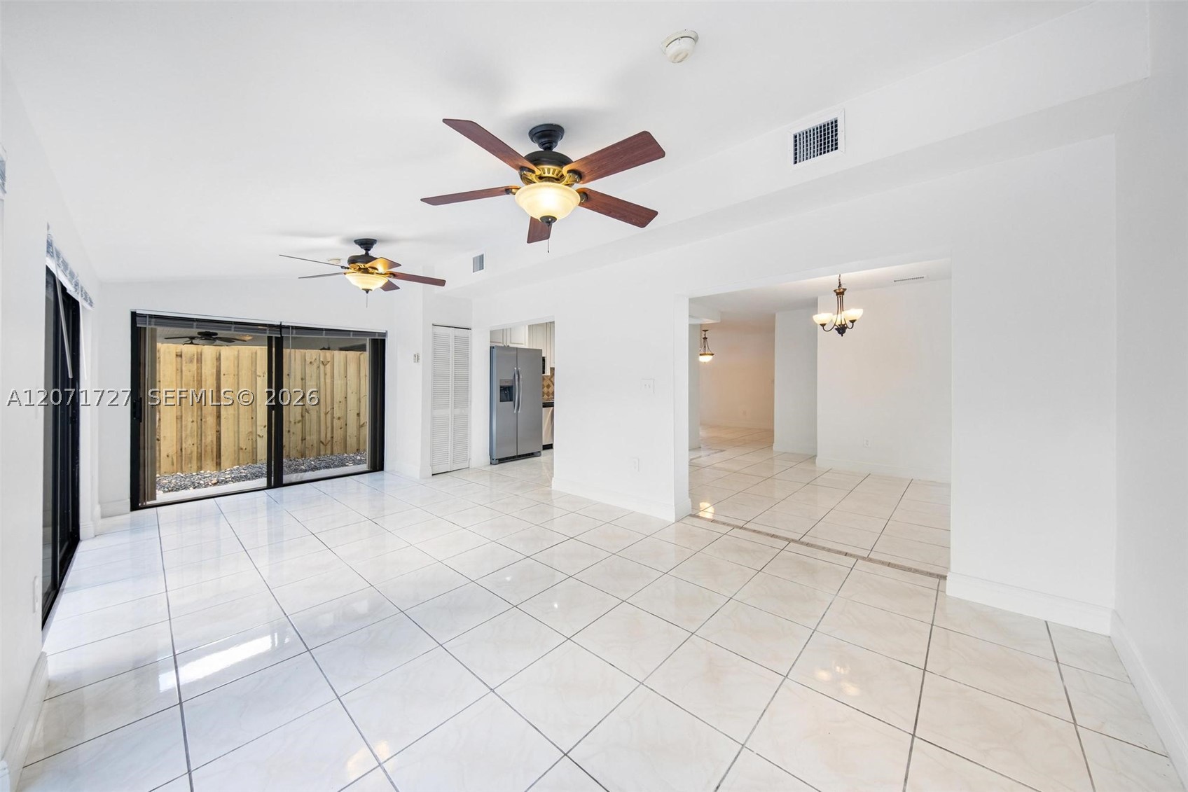 15157 SW 95th St #15157, Miami FL 33196