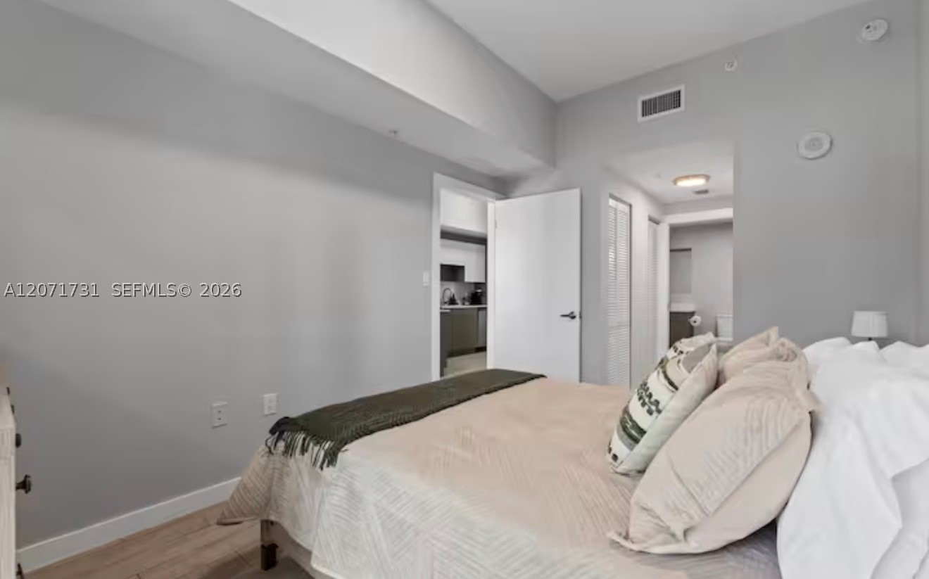 321 NE 26th St #811, Miami FL 33137